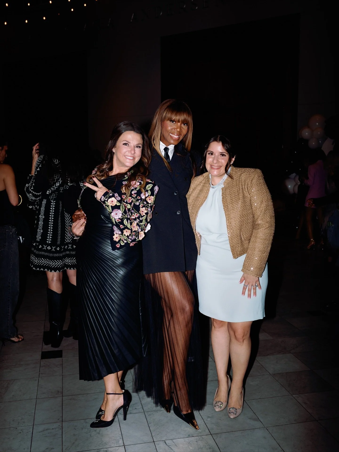 The &ldquo; Fashion + Finance&rdquo; event @orlandomuseumofart felt like a magical night at the museum with some very inspiring women. 

Thank you @women_in_wealth for creating a platform where we as women feel empowered to write our own financial st