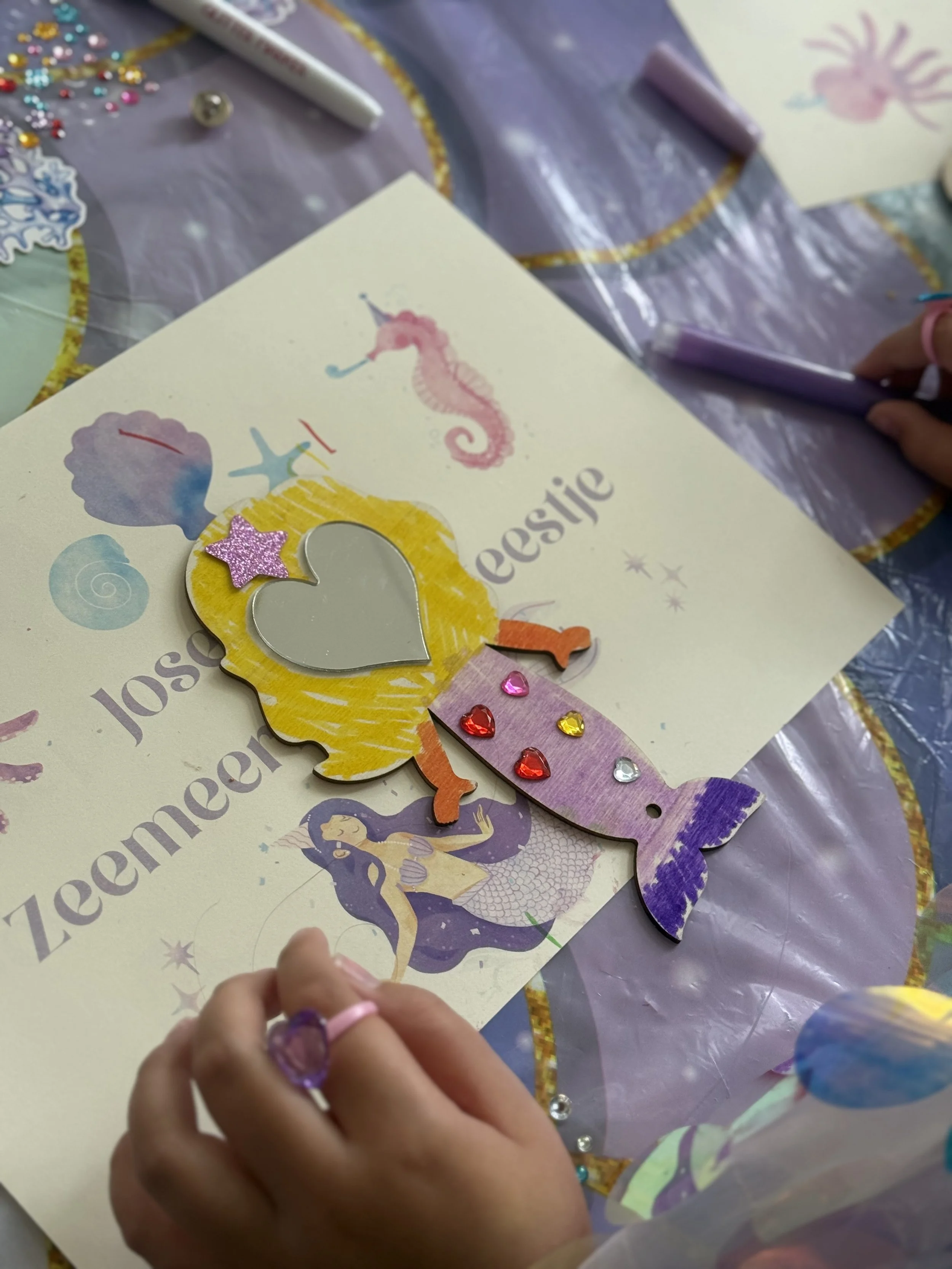 Amstelveen
Diemen
Zaandam (Zaanstad)
Haarlem
Hoofddorp (Haarlemmermeer)
Almere
Purmerend
Hilversum (’t Gooi)
Uithoorn / Aalsmeer
Weesp
Kinderfeestje
Themafeestje
Beauty Zeemeerminnen Prinsessen
Heliumballonnen
Cupcakes
Verkleedkleding