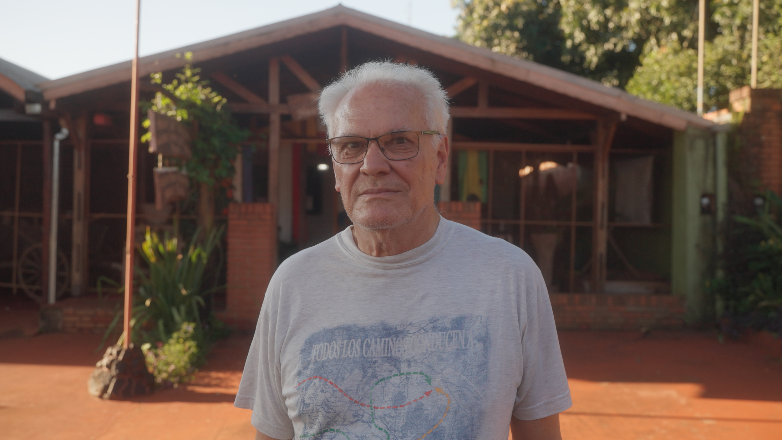 Montaż główny .00_26_49_16.Still003.png