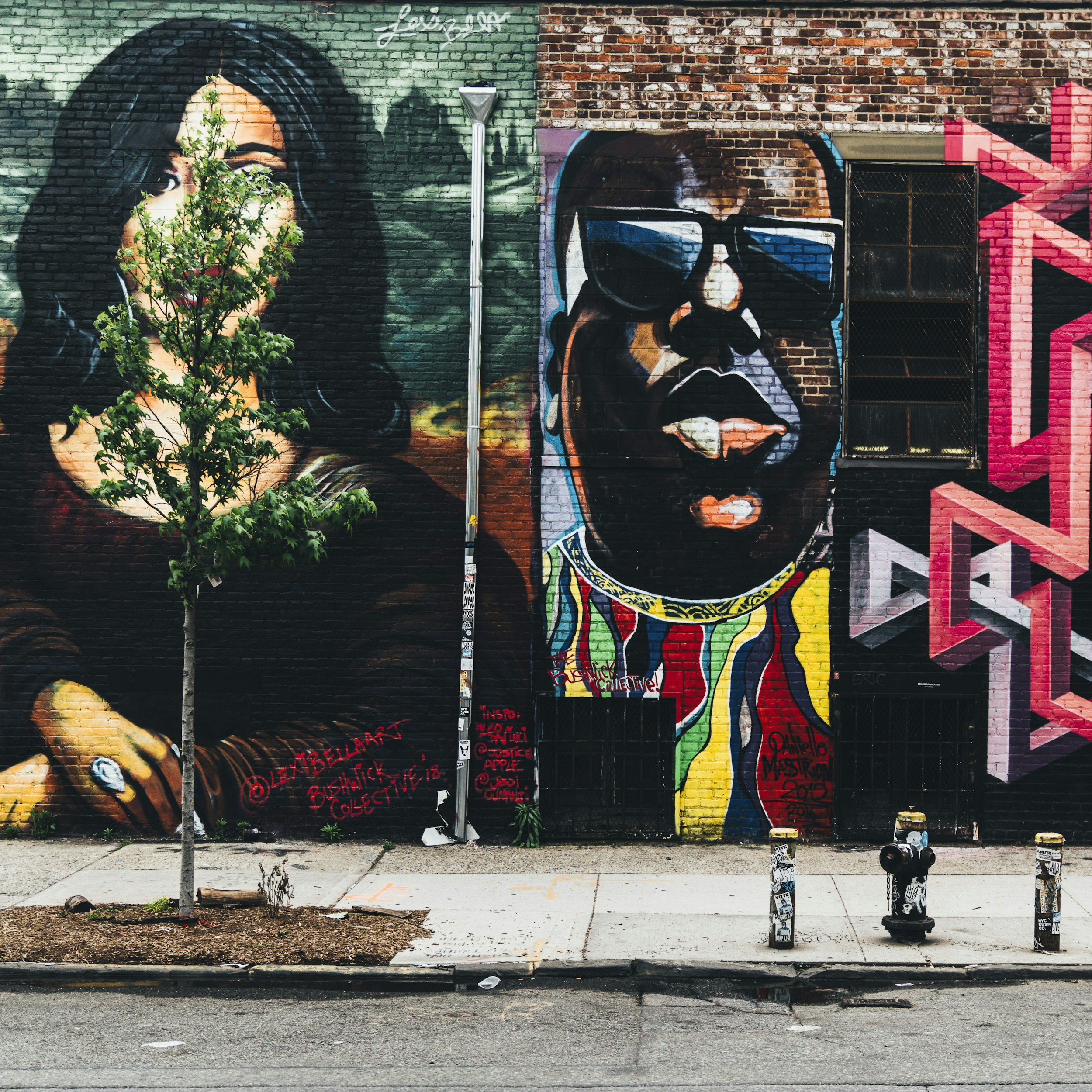 Colorful graffiti mural featured on a teen therapy page.