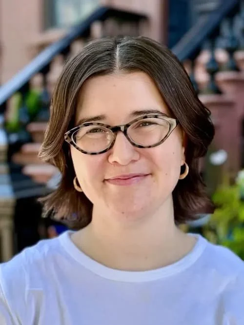 Abbey Maxbauer, Teen Therapist in Brooklyn