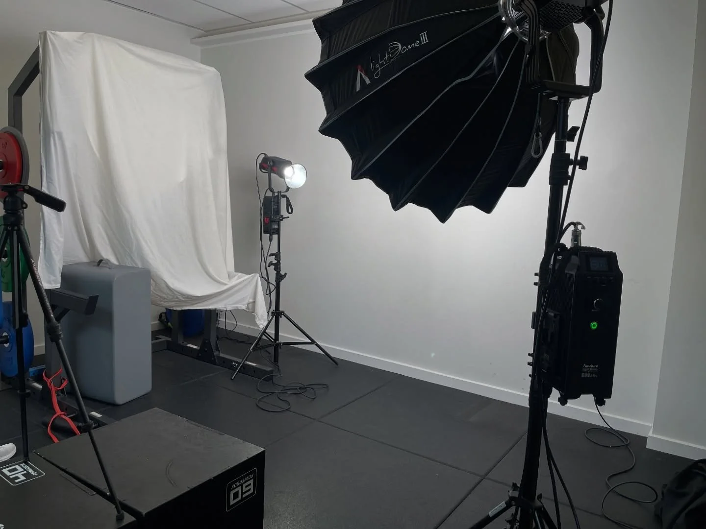 Client// @dynamic.physio 

Thoughtful imagery has the power to showcase a brand&rsquo;s story from their own unique lenses. That&rsquo;s why I&rsquo;ve expanded my services to include hands on content creation &mdash; ensuring that my clients have a 