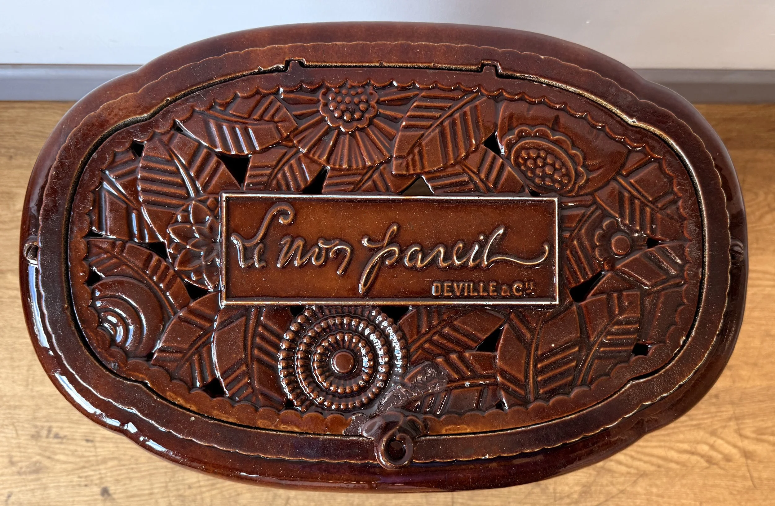 Top view of Arts and Crafts Stove