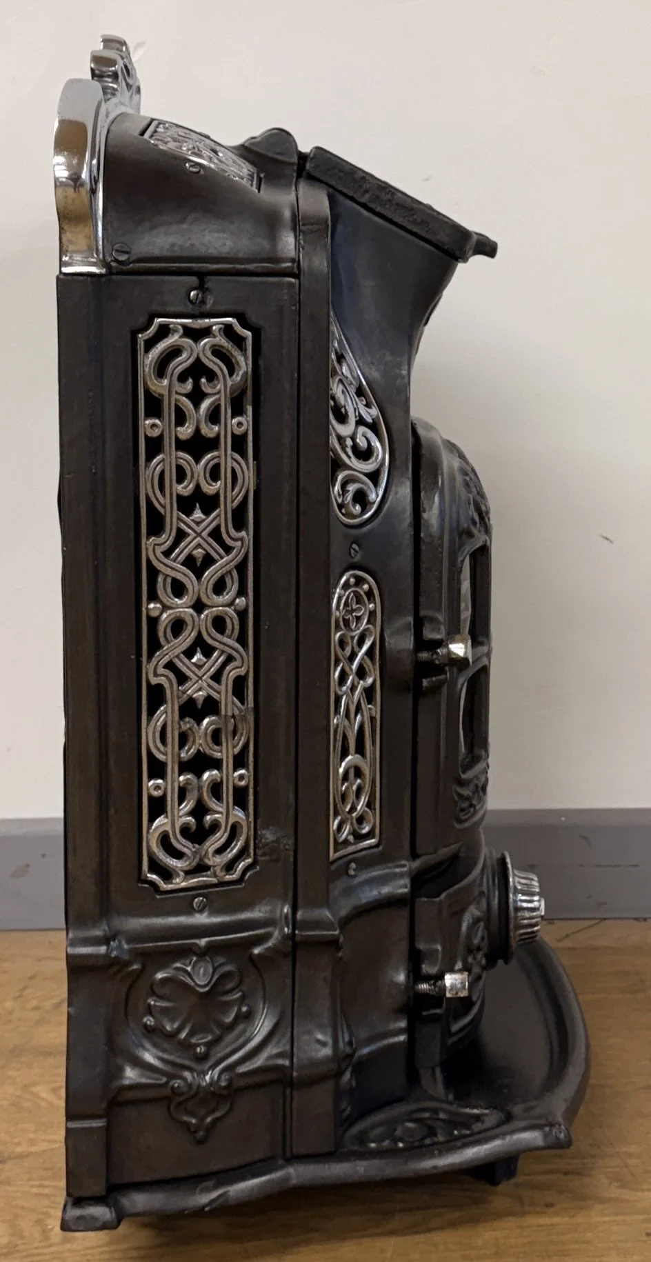 Side elevation of a French Stove