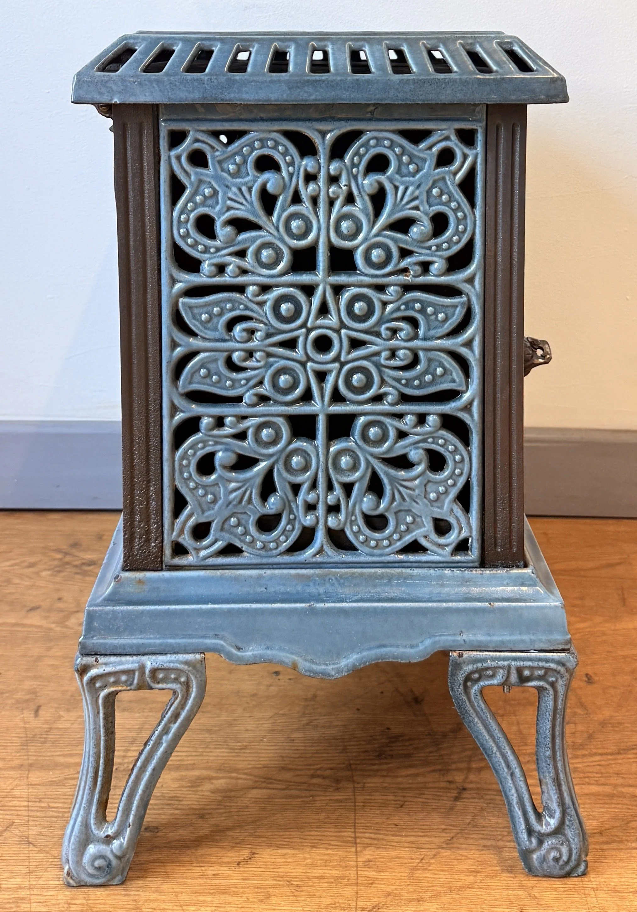 Very pretty design on cast iron French stove