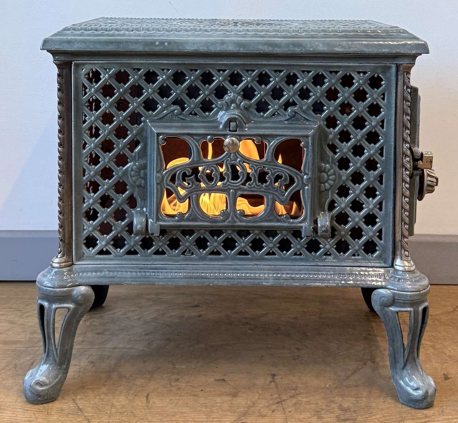 Godin Chauffette Ref: 1234 £1860 Inc VAT