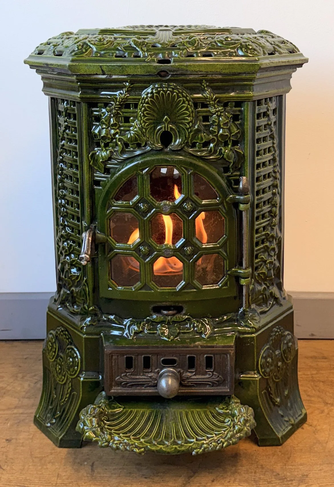 Front view with flames of Vintage French stove