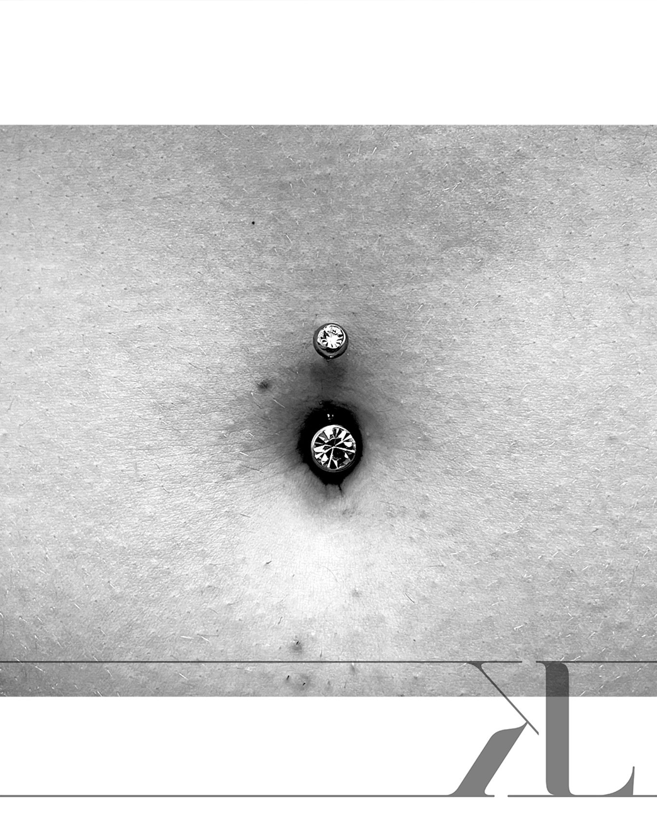Piercing pup&iacute;ku 🌞
Věděli jste, že piercing pup&iacute;ku nen&iacute; vhodn&eacute; aplikovat přes l&eacute;to?
Obecně doporučovan&eacute; obdob&iacute; na proveden&iacute; tohoto piercingu je od konce z&aacute;ř&iacute; do zač&aacute;tku květ