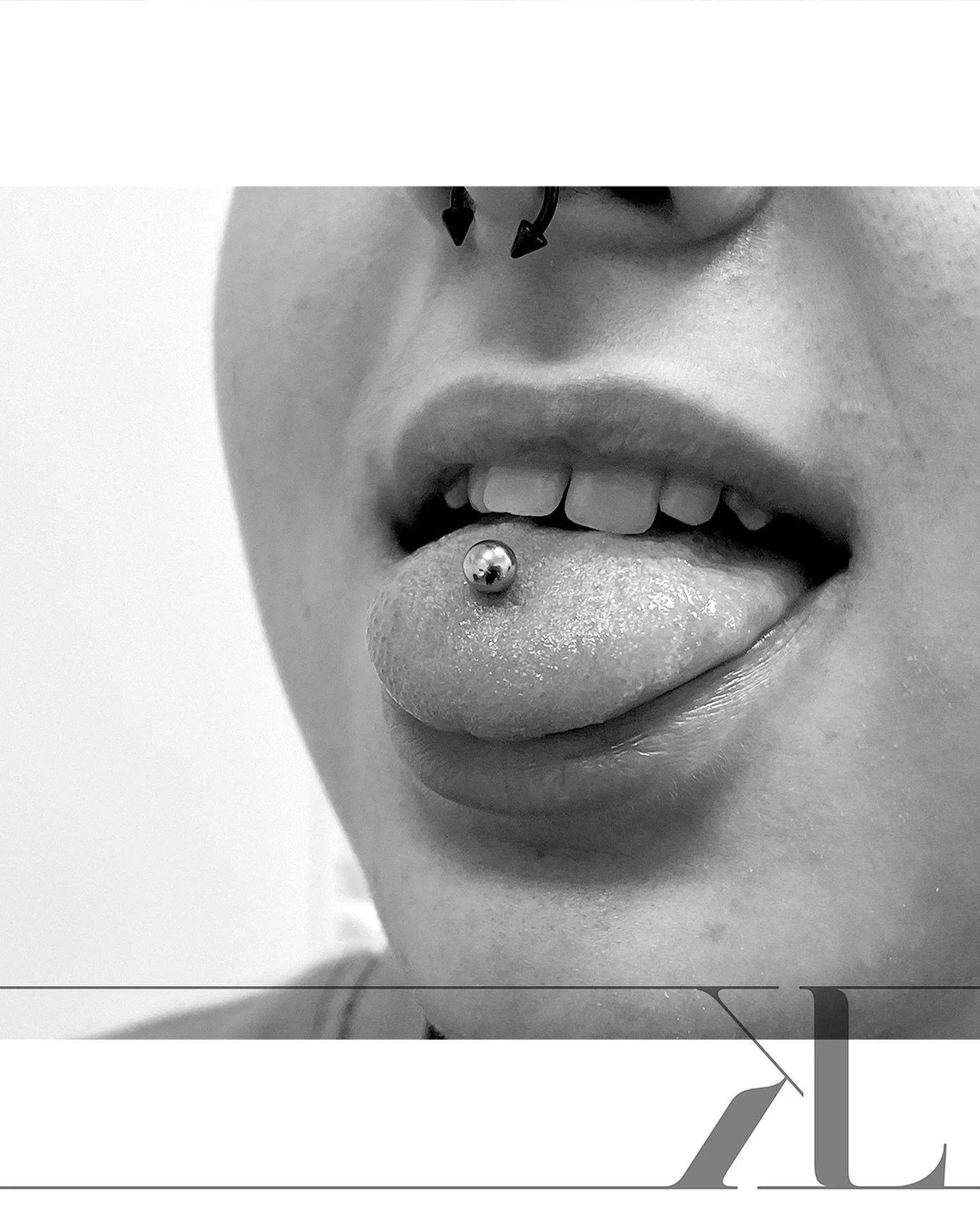 Tongue piercing 👅🤍
.
.
.
.
.
.
.
.
#tongue #tonguepiercing #piercing #titanium #titaniumpiercing #titaniumjewelry #piercingbrno #lktattoopiercing