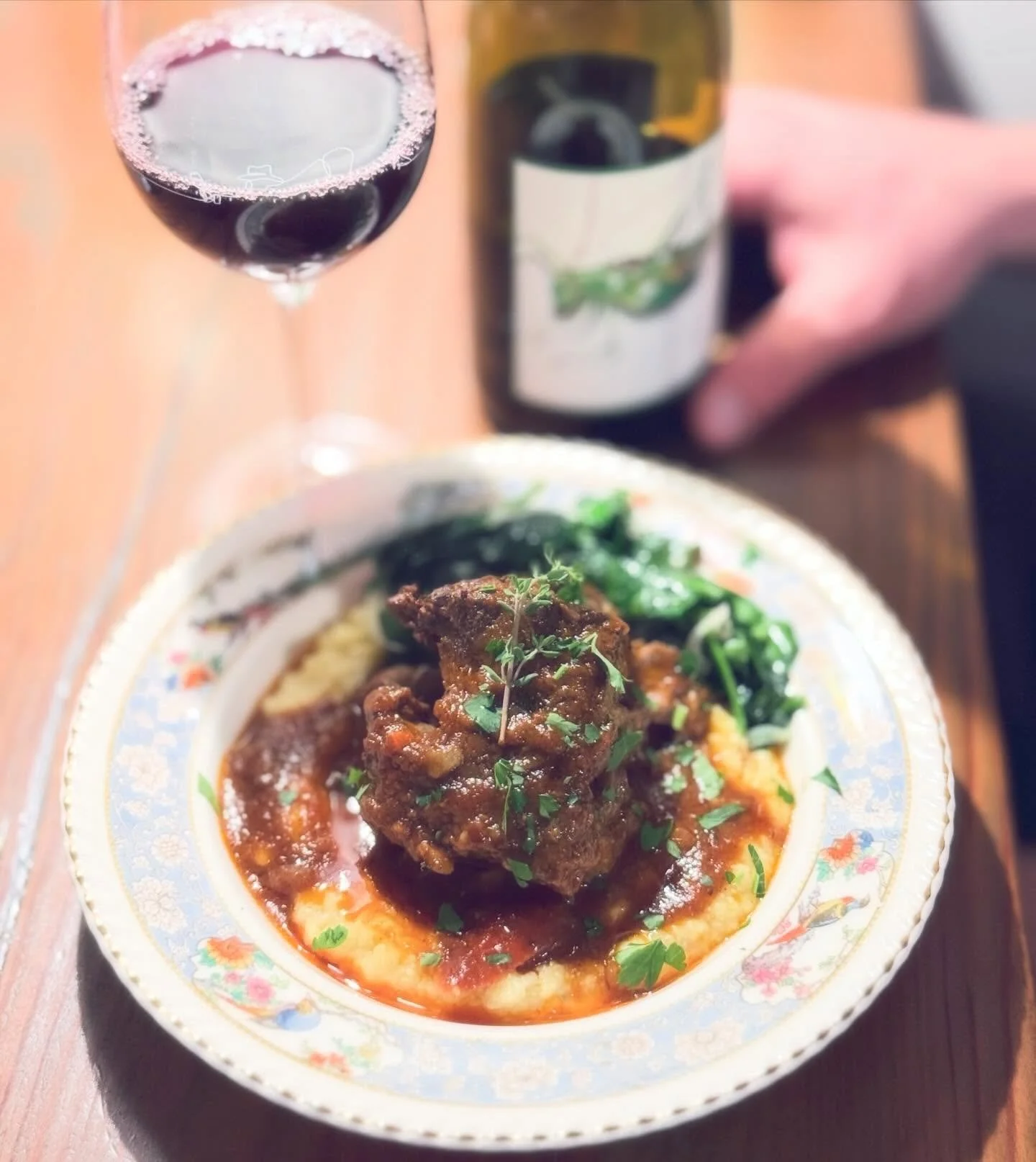 Looking for something tasty to eat this weekend?! Tomorrow and next week are your last chances to enjoy our current Saturday Supper menu before we take a spring hiatus&mdash;then you'll have to say goodbye to these braised short ribs! Our Saturday Su