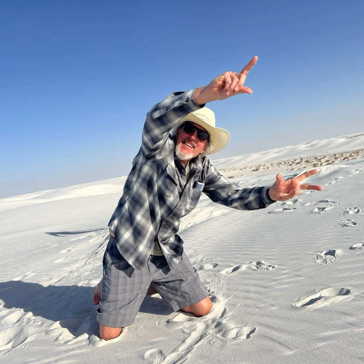 Look who traded the cellar for sunshine ☀️
Alexis is soaking it all in at White Sands National Park, but when the Pouillon crew returns this week, they will be recharged and ready for a little April magic 💫 Spring at the Wine Bistro is shaping up to