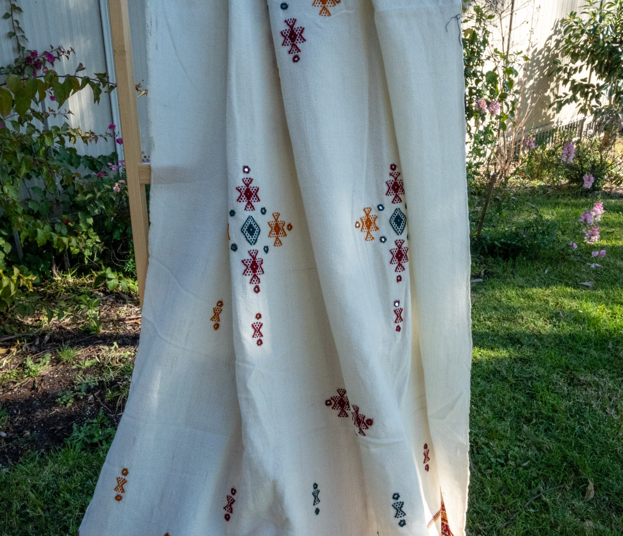 Handwoven Bhujodi Wool Shawl Ivory with Green and Ochre Kutch Motifs