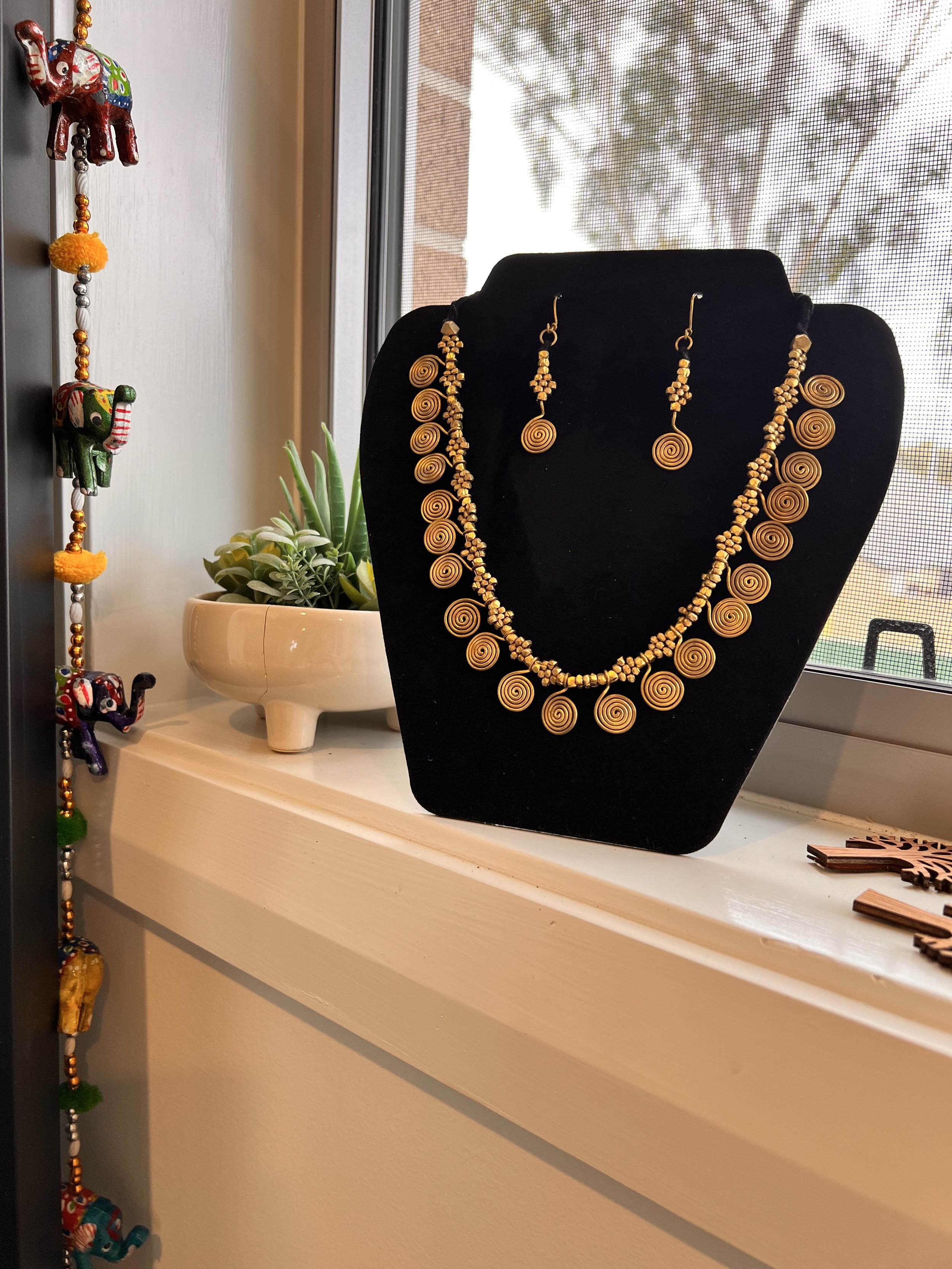 Handmade Dhokra Spiral Necklace and Earring Set – Brass Jewellery