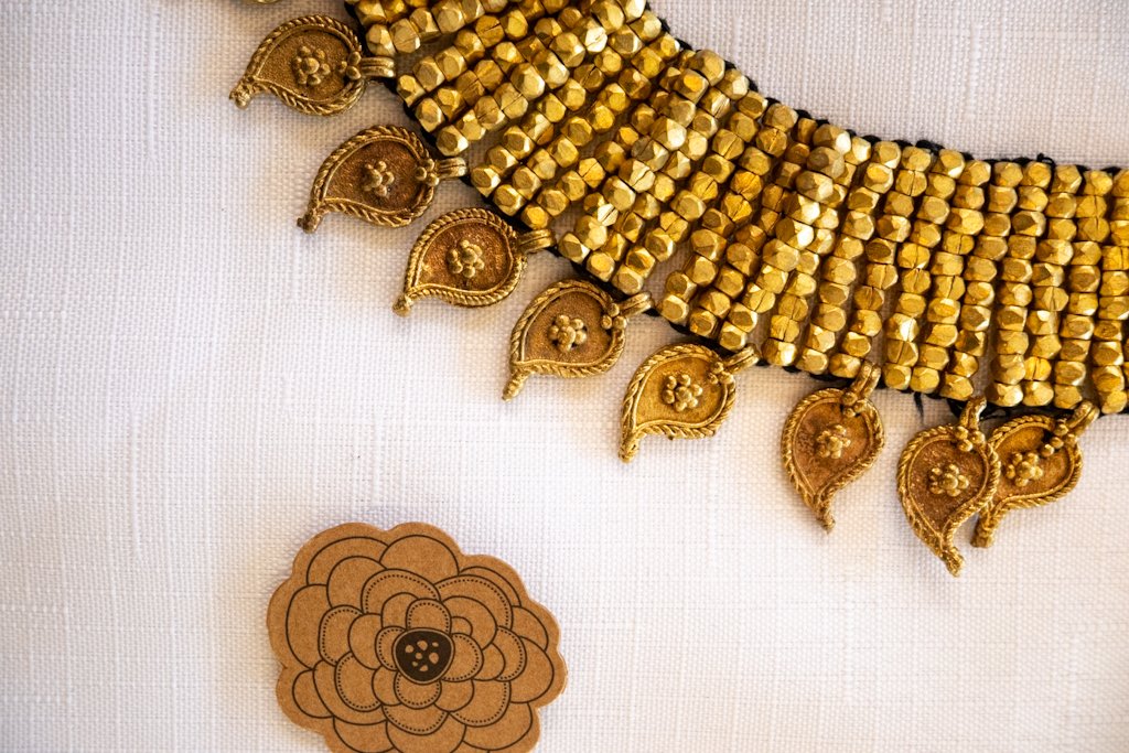 Handmade Dhokra Pendant Necklace – Leaf Motif