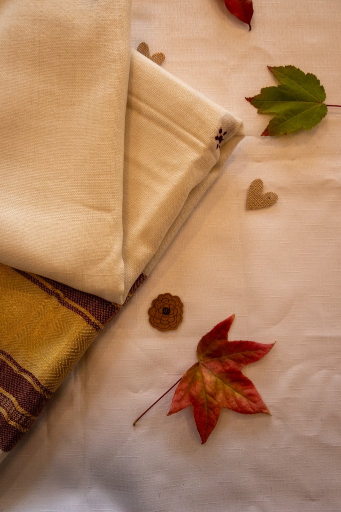 Handwoven Bhujodi Wool Shawl – Ivory with Mustard & Maroon Stripes and Tassels