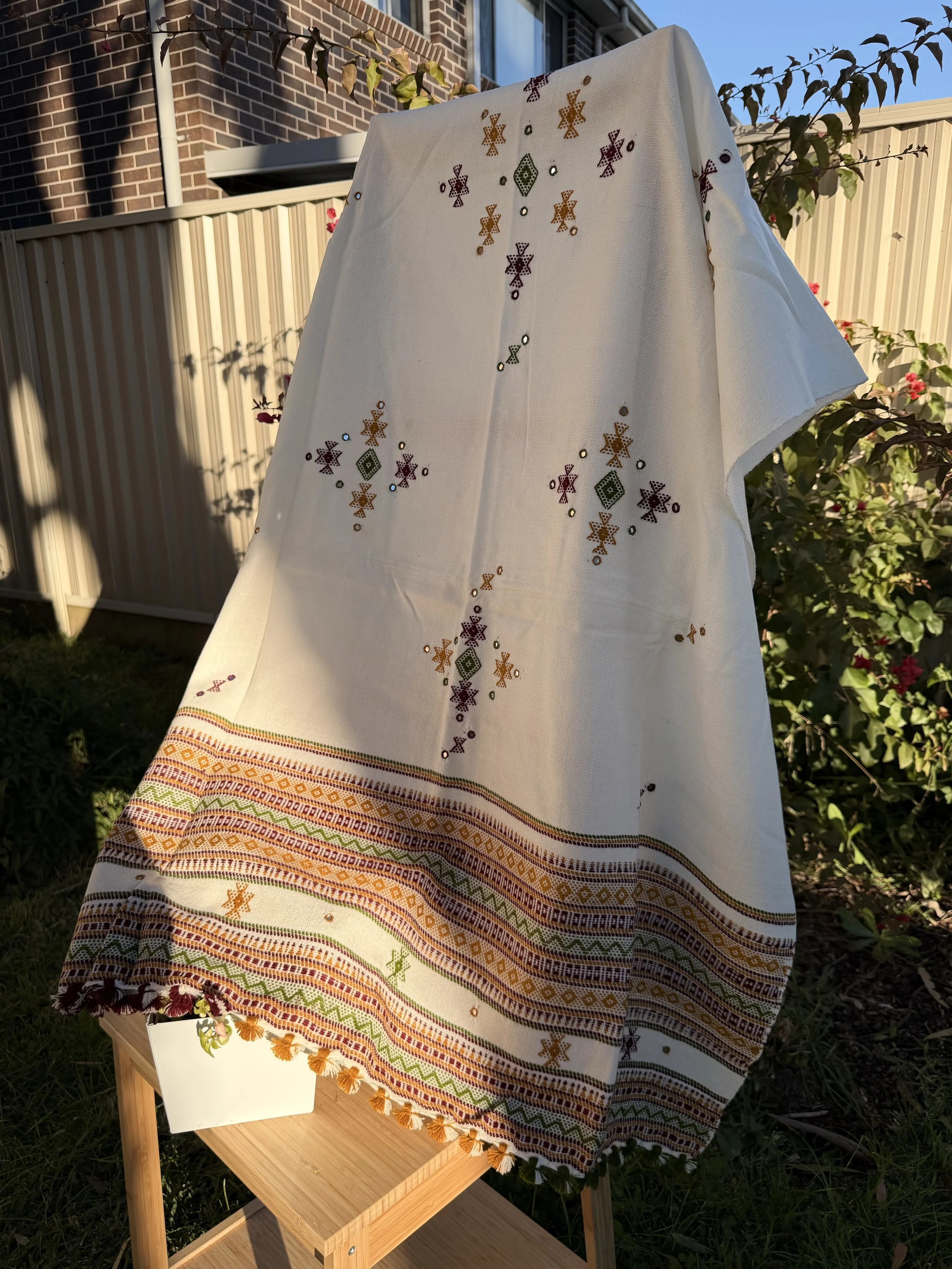 Handwoven Bhujodi Wool Shawl Ivory with Maroon Ochre Kutch Motifs