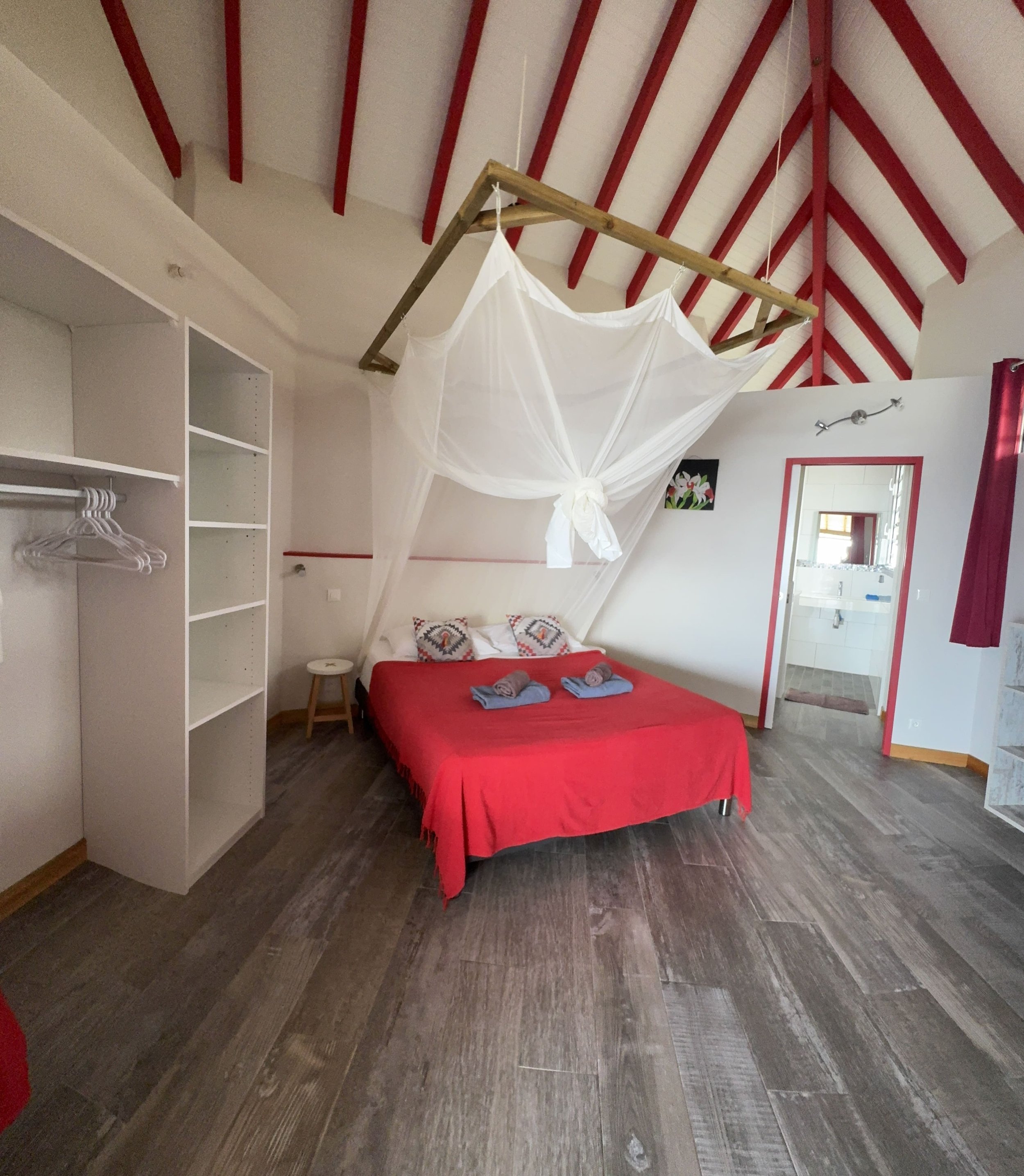 Alpinia 3 Chambre Quadruple (2).jpeg