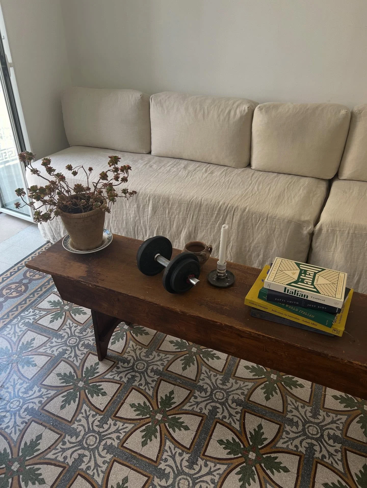 This tiny moment showed me what real change looks like.

To see something SO simple. 

The weight on the table&hellip;made me emotional. Not because of the weight itself, this one simple representation of change.
✨ I am choosing myself
✨ I am making 