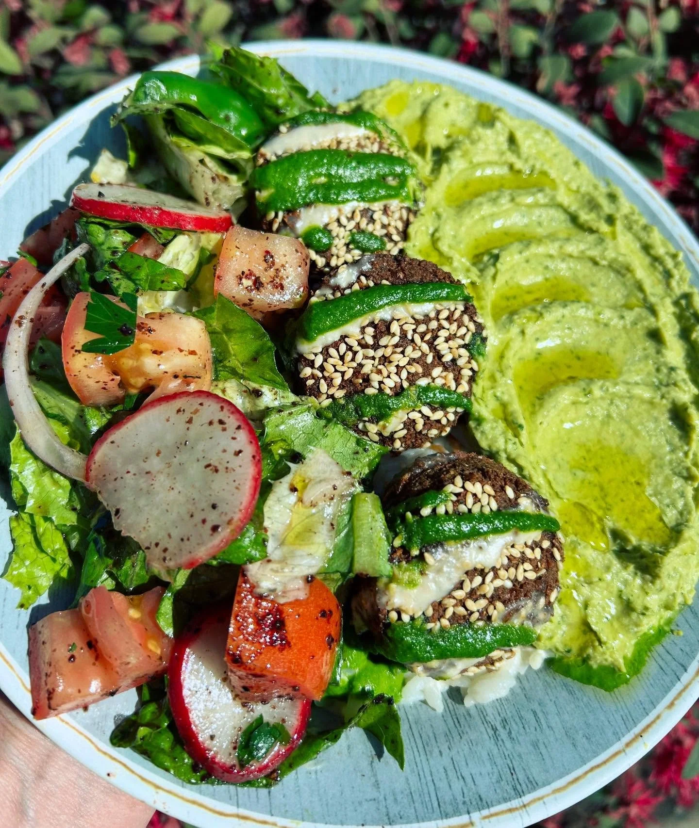 ALL GREEN ENERGY 🌿

Bright, crisp, and built to hit just right .

#green#fresh#vegetarian #mediterranean#foodgram