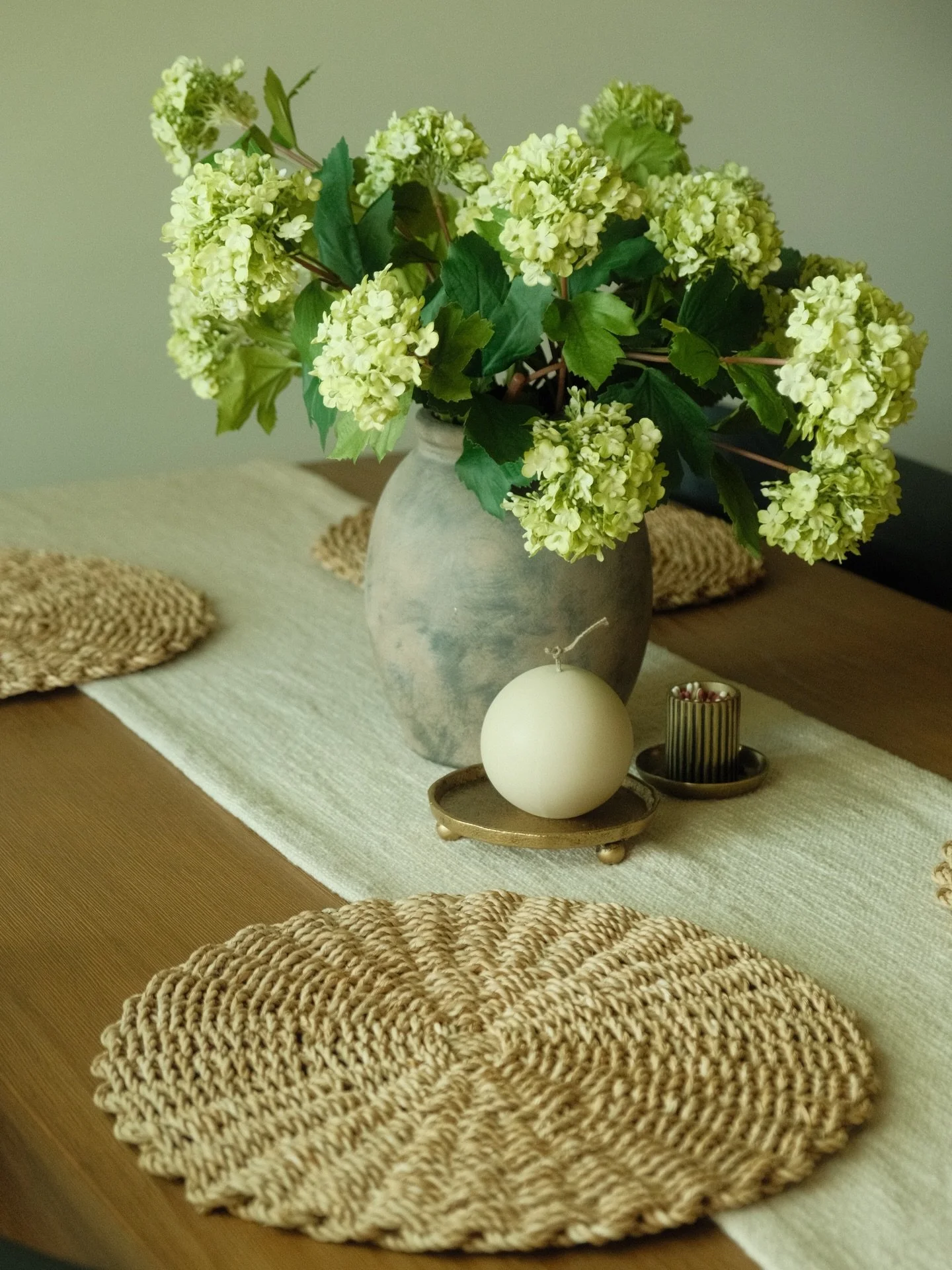 Making a house a home <3 

🌱🏠

#athome #interiors #homeandgarden #cozyathome