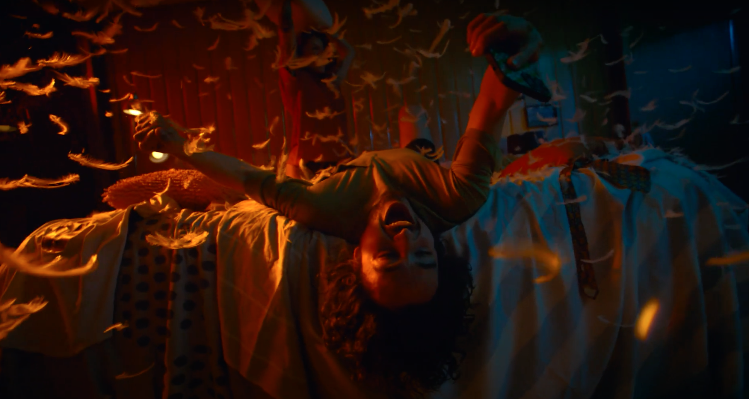 Juégatela como local.