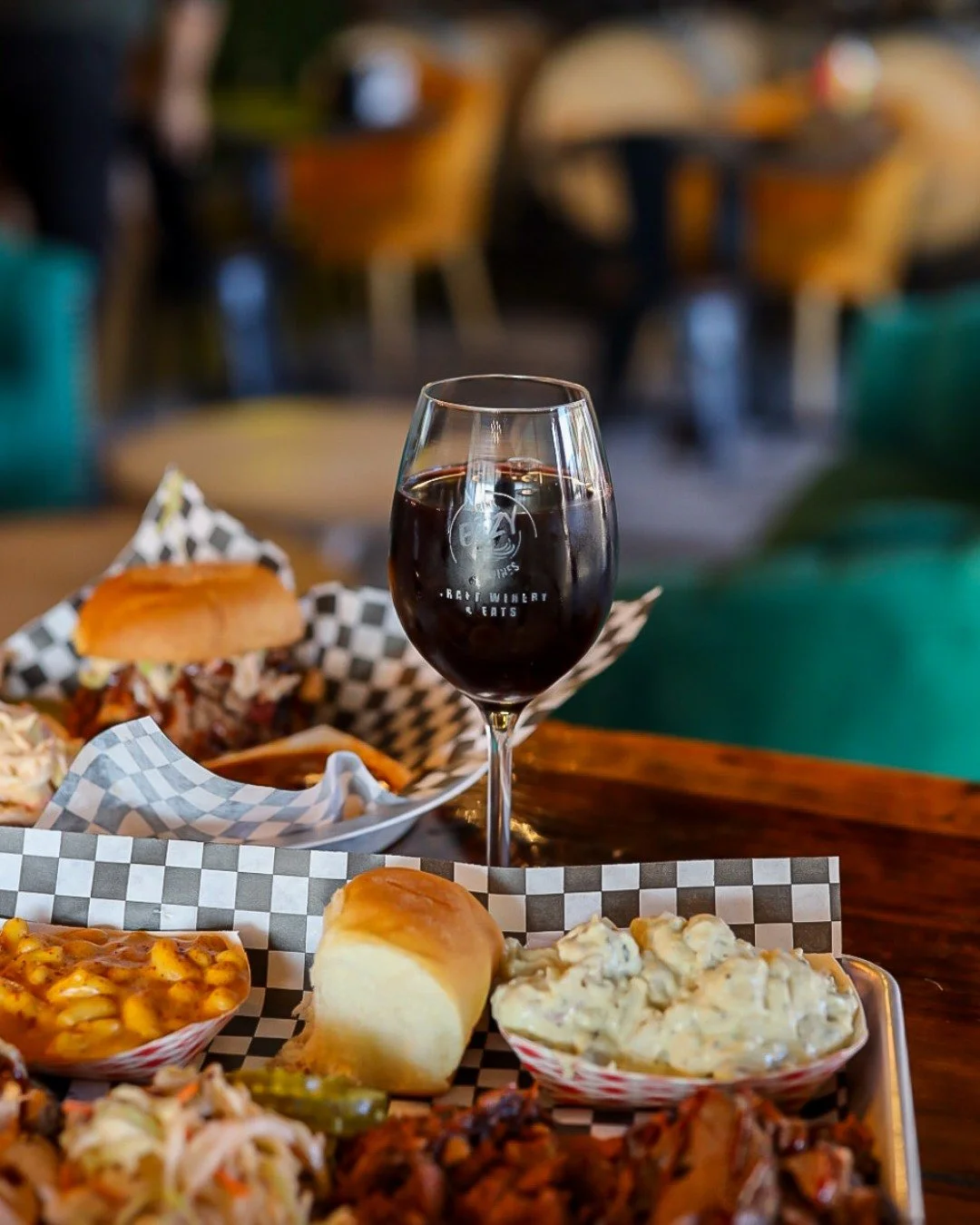Looking to bring the perfect bottle🍷to your next holiday gathering? 

We asked Brett Bayda, owner of @thehangryherd and Drink EEZY Wines in Rancho Cordova, to share his go-to wine and food pairings for the holiday season. Whether you're hosting Than