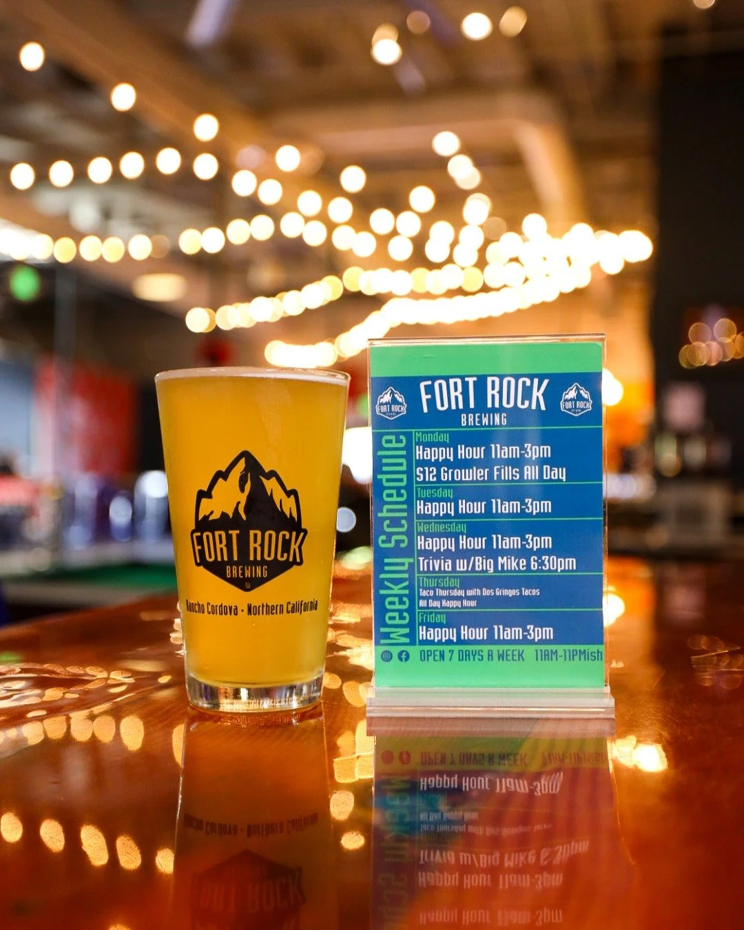 This week's Barrel District lineup...

💘 All Week - Valentine's Beer &amp; Sees Chocolate Pairing @movementbrewing
🎶 Tuesday - Line &amp; Swing Dancing @movementbrewing
🎵 Wednesday- Music Bingo @burningbarrelbrewco
🧠 Wednesday - Trivia @logoffbre