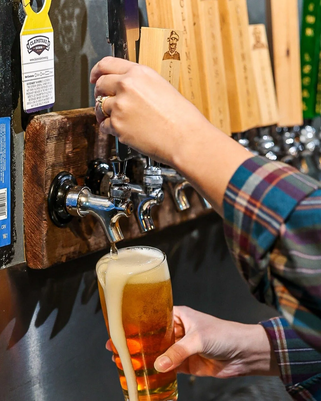 We can't wait to cheers to 10 years at @claimstake.brewing's anniversary party this weekend! 

🍺 Friday, April 3 from 3-10 PM
🍺Saturday, April 4 from 12-8 PM 

Stop in for beer on draft, fresh merch, live music and four packs to-go. See you there!