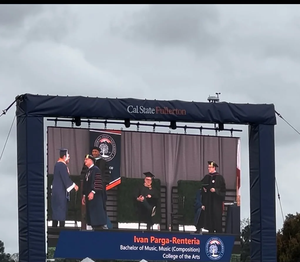 2023 photo dump (part II) 🎵

Graduation, Halloween, last day of choir conducting, brightwork workshop, singing titans, first time watching Anoushka Shankar live