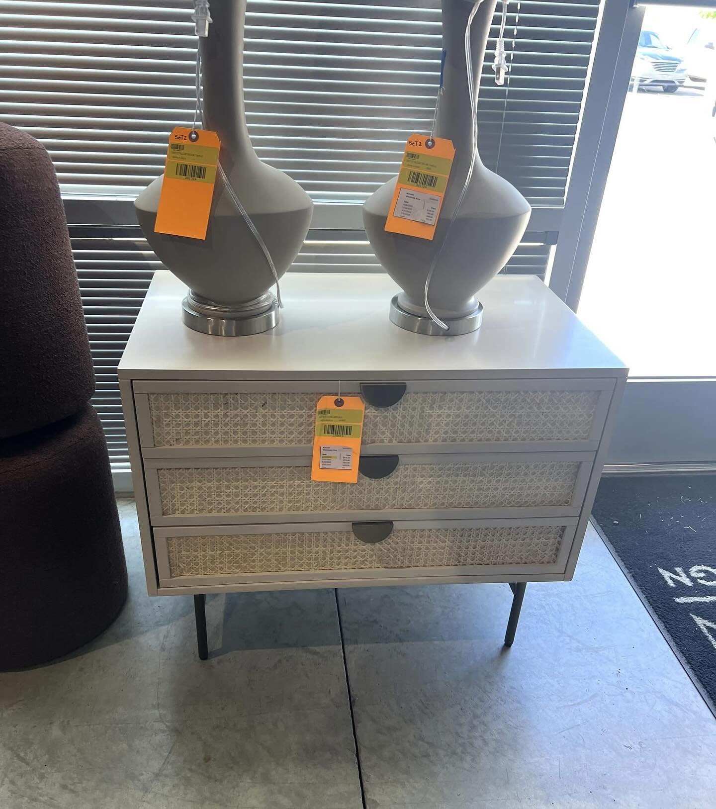 🛋Model  Home Clearance Center - GREAT FINDS Every Friday🛋
We&rsquo;re open ONE DAY each week - Every Friday 10AM-4PM!
👉Tag a friend and plan your Friday treasure hunt!
Don&rsquo;t miss this chance to score Name-Brand Furniture and Home Decor at Be