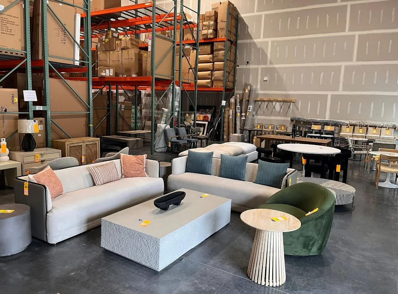 We will be closed the Friday, January 2nd to give our valued team members time and Dr to be with their families for the holidays.