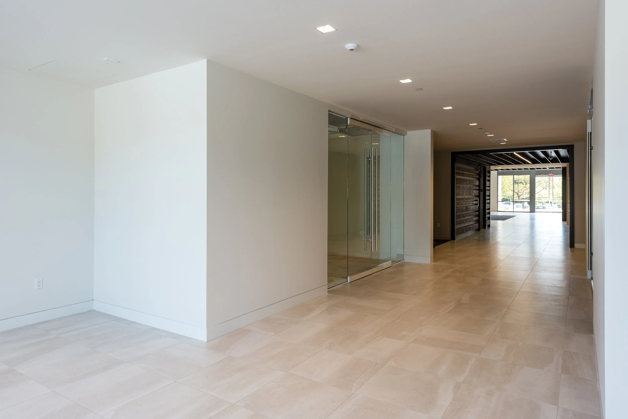 The lounge-20.jpg