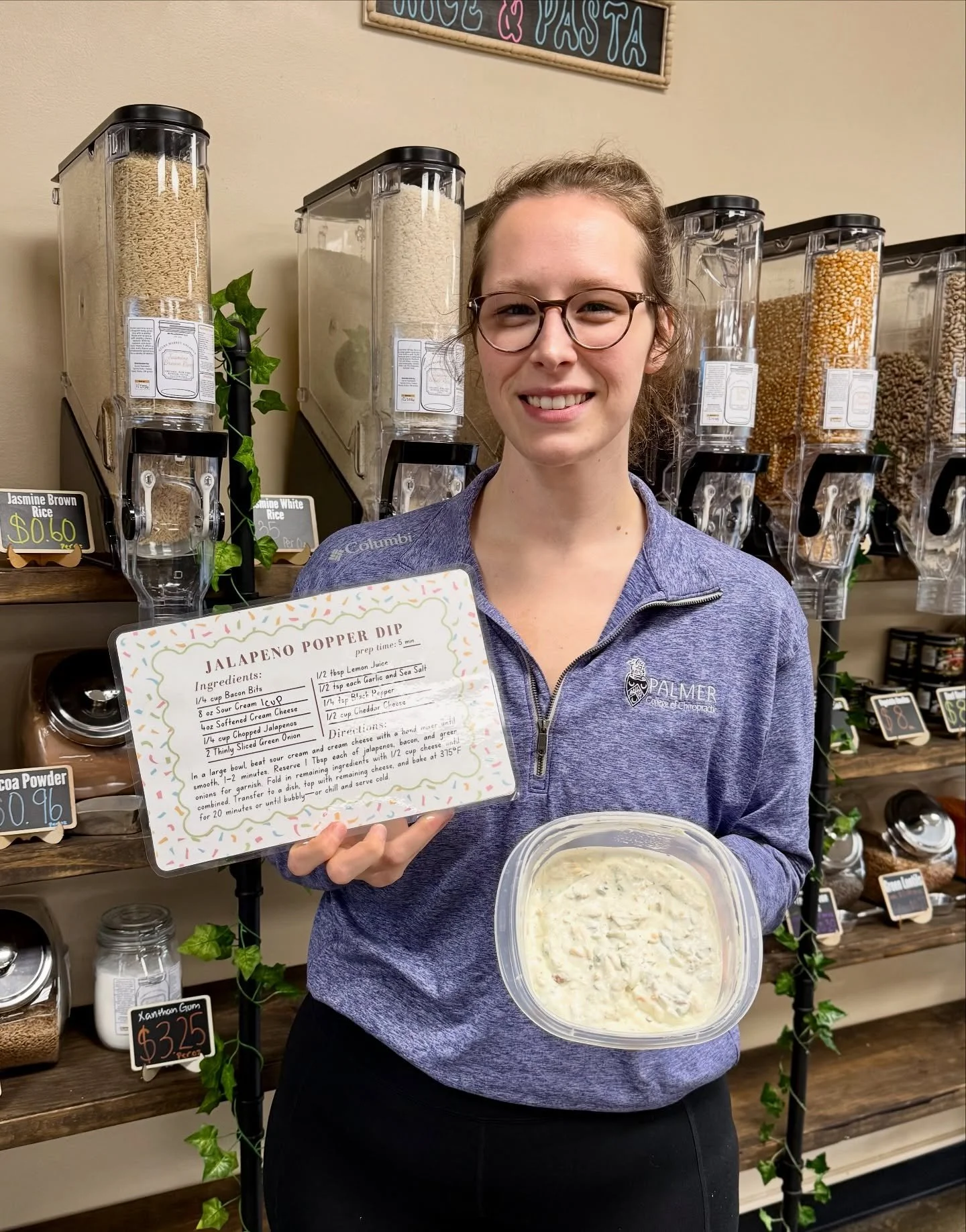 🌶️ Dip night success!
We had such a great time at @mifillosophy in Plymouth tonight! Thank you to everyone who came out, joined in, and made something delicious with us. 🥣 Dr. Shaunah joined and whipped up the jalape&ntilde;o popper dip for Dr. Aus