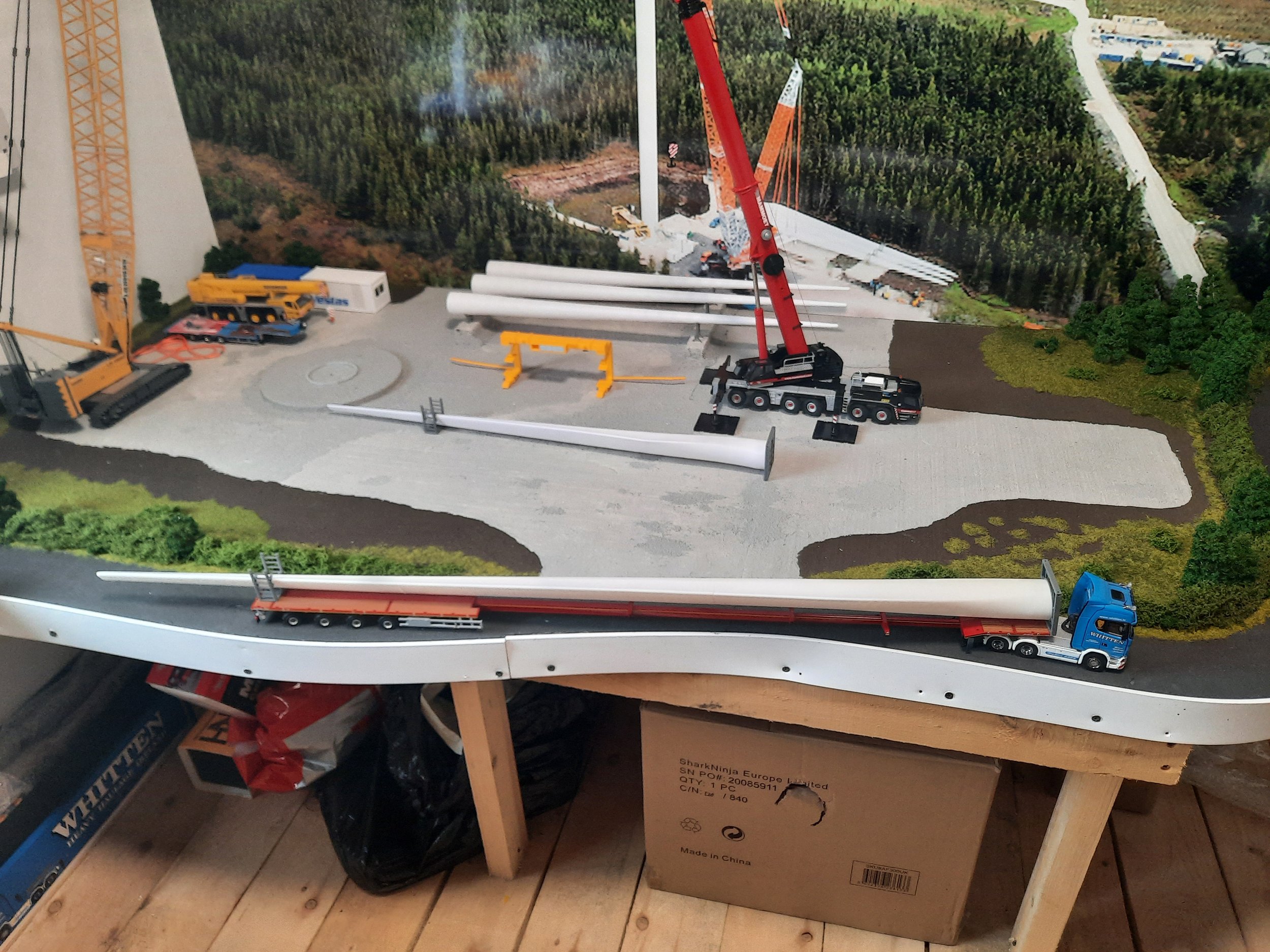1:50 Scale Long Wind Turbine Blade