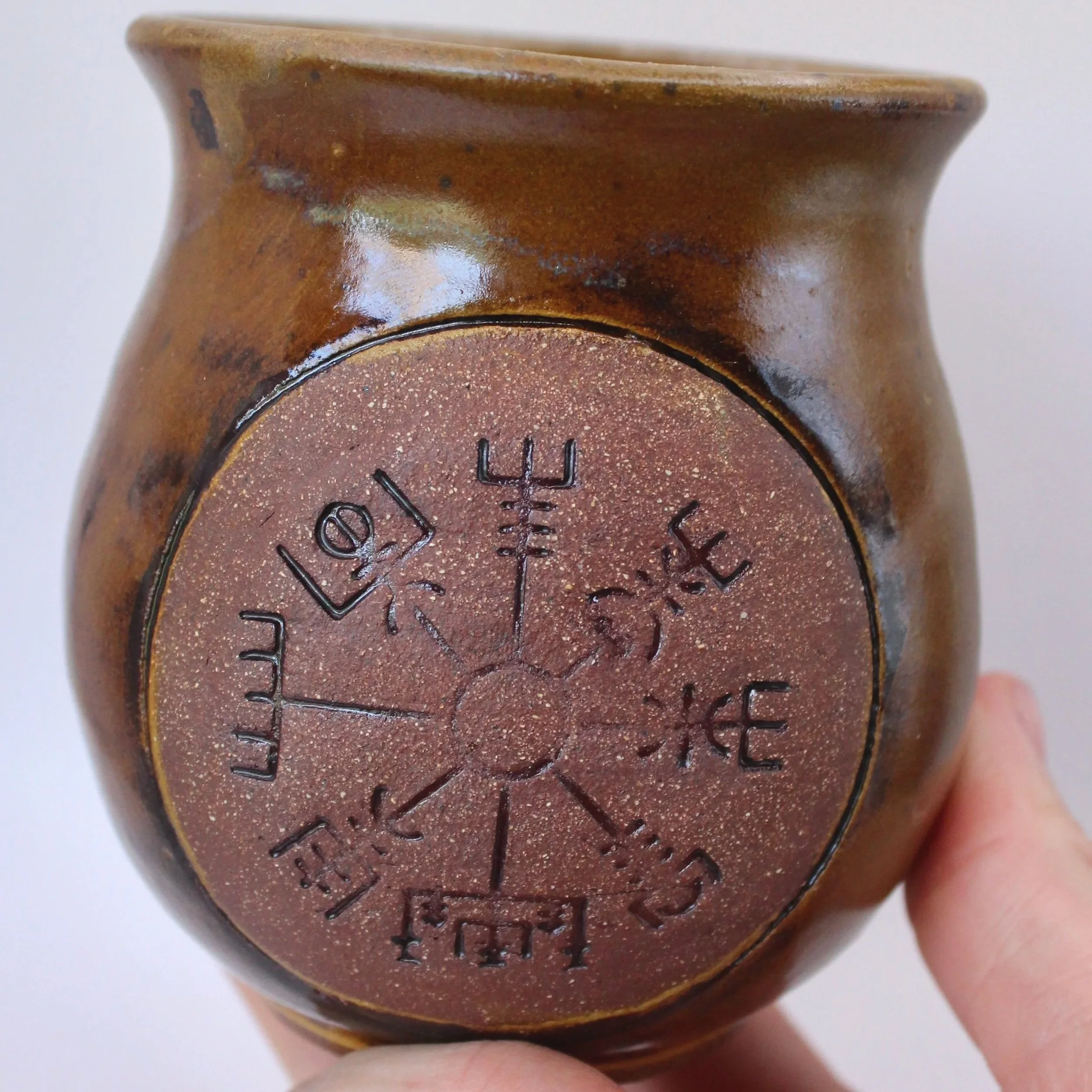 Vegvisir Cup