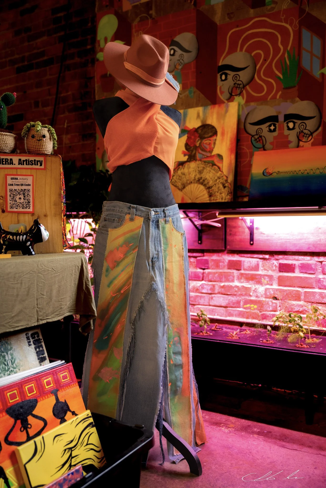 Community Market Setup:display.JPG