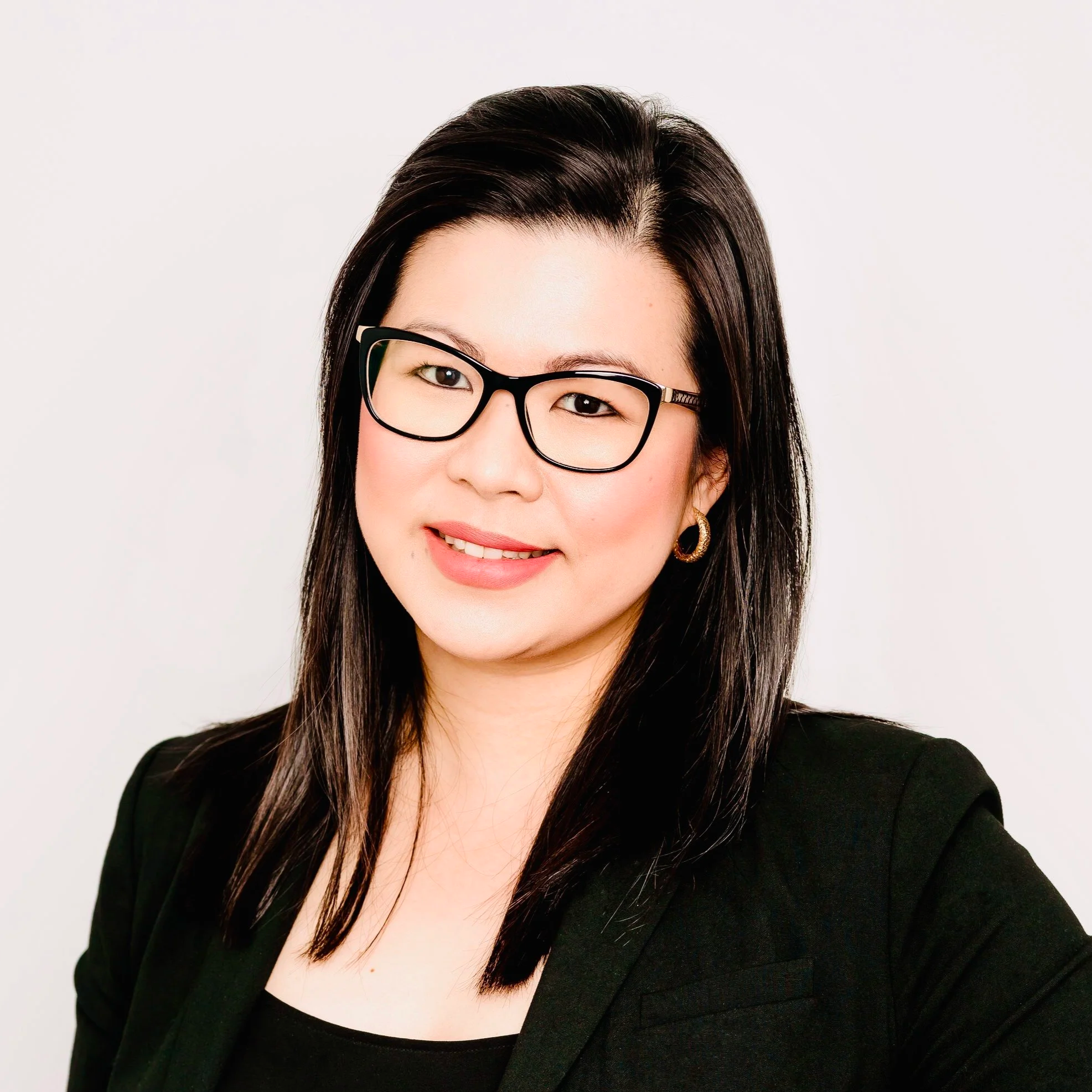 Jonie Tee | Personal Real Estate Corporation