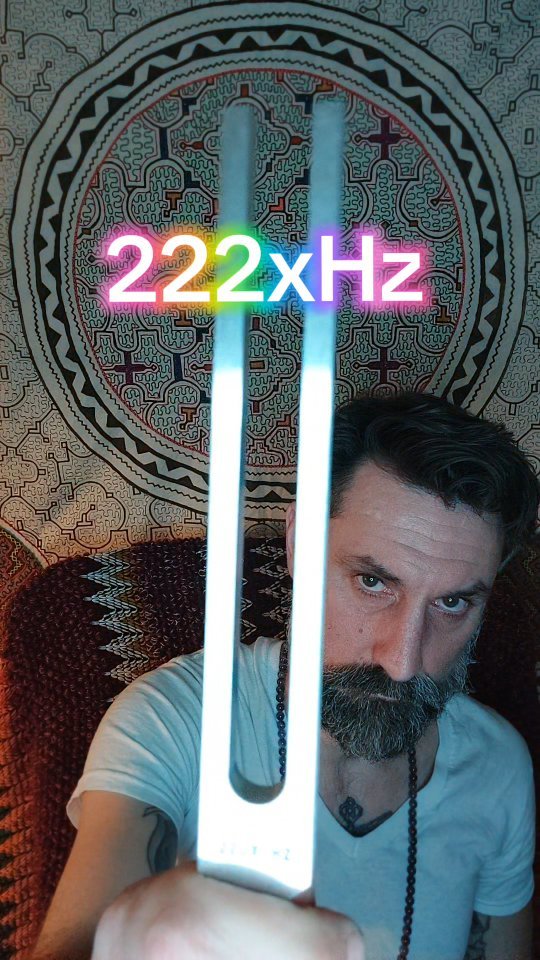 Take a deep breath...
Feel into your body...
Exhale with a sigh...
Where does your awareness take you?
#222hz #222 #tuningfork #humanbiofield #vibration #biofield #biofieldtuning #soundhealing #frequencyhealing #vibrationalhealing #soundhealth #anxie