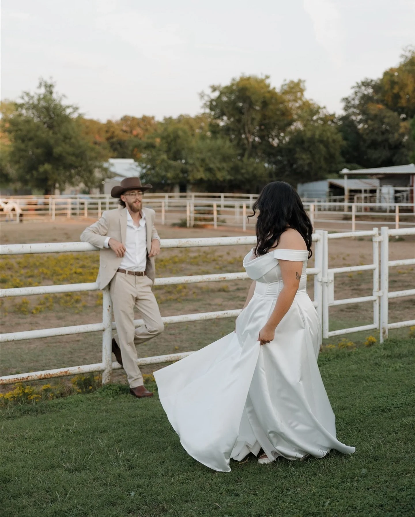 the ASLABROOKS!! My loves!! Sam and Hunter were wed 9-19-2025 and I am the luckiest girl to have gotten to capture it. The way these two love each other, look to each other, and pray for each other&hellip; there are no words. How lucky am I and how b