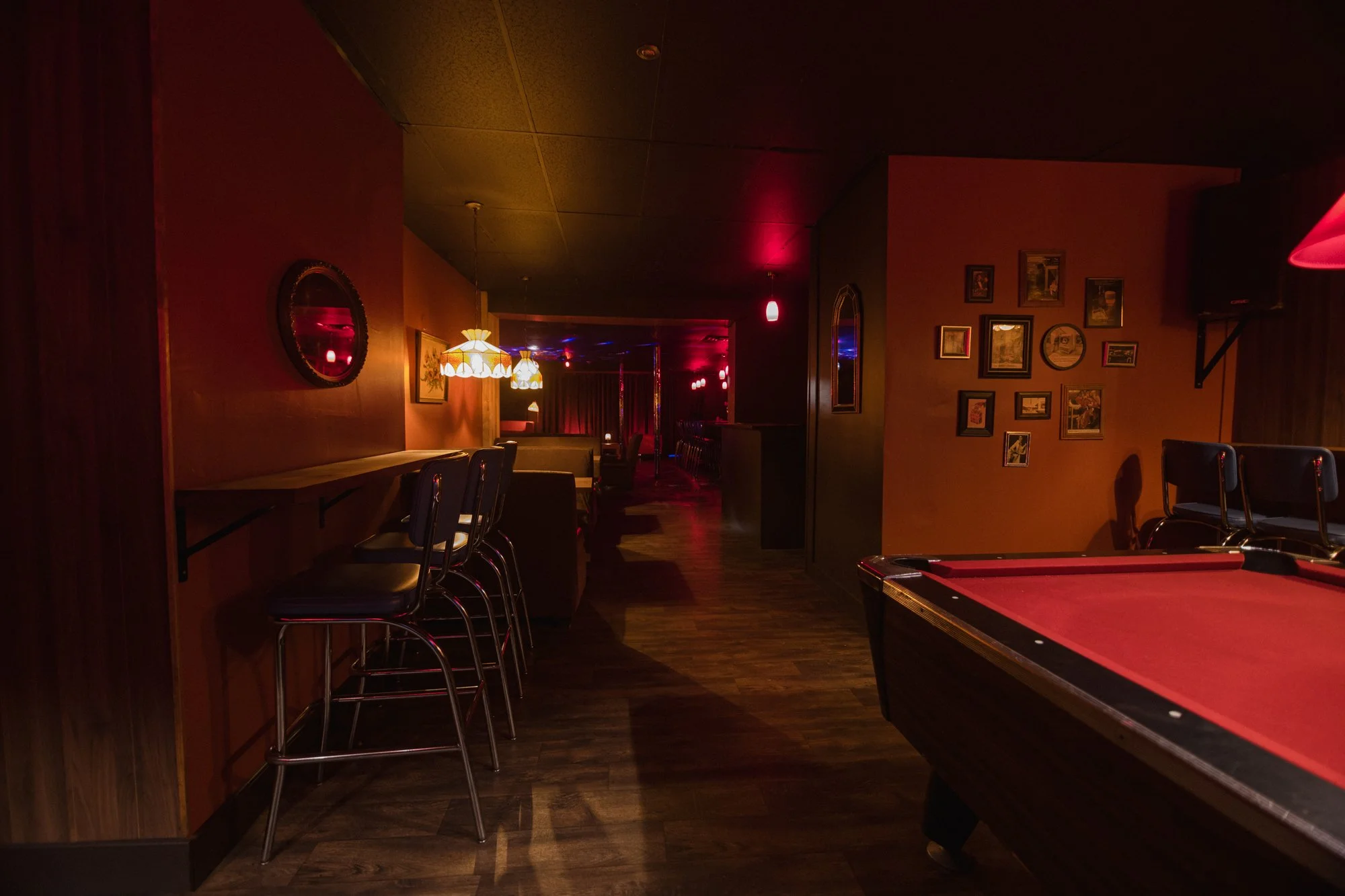 LeDeuxieme Salle HQ-4.jpg