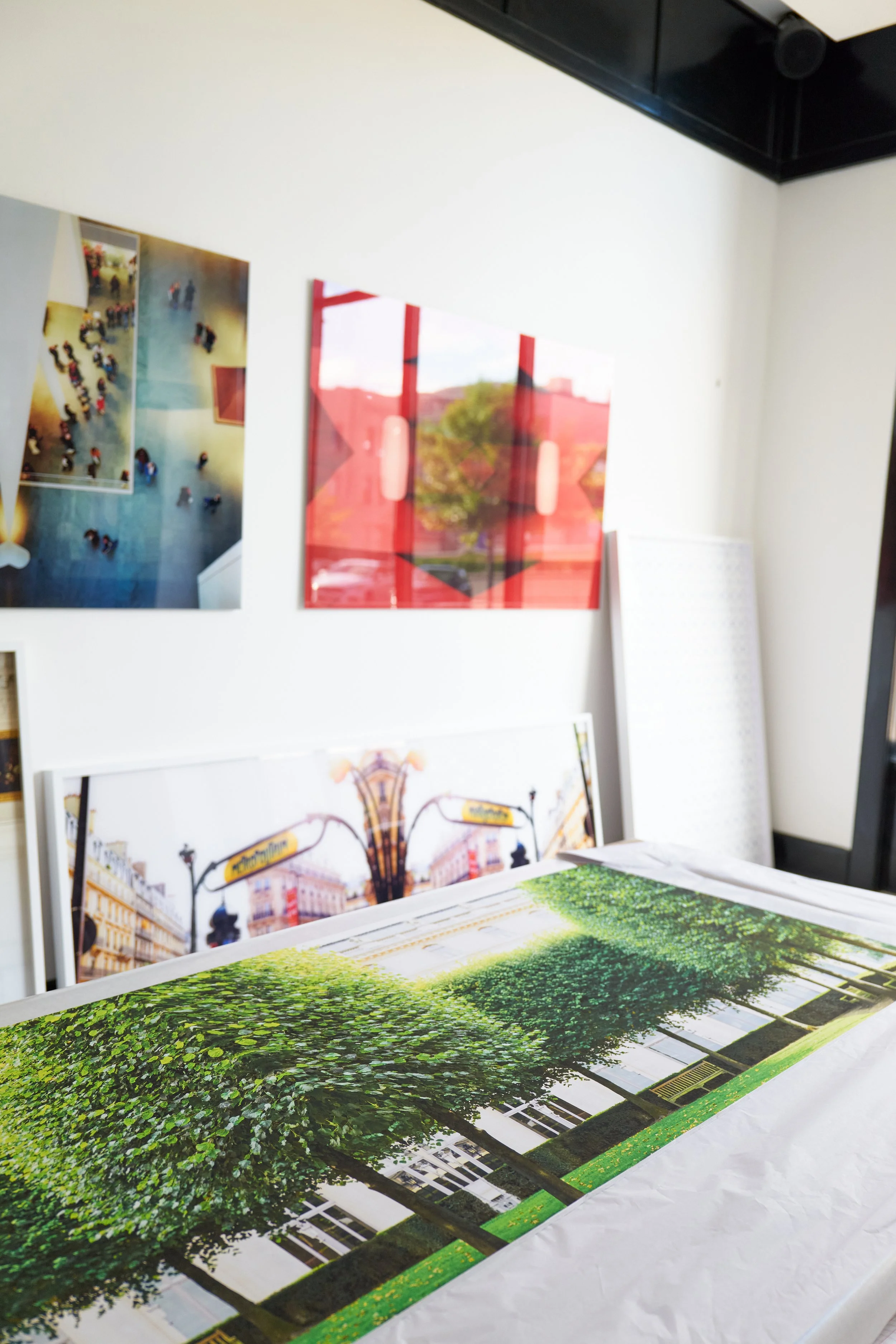 LVK_LAST DAYS_install_ 60.jpg