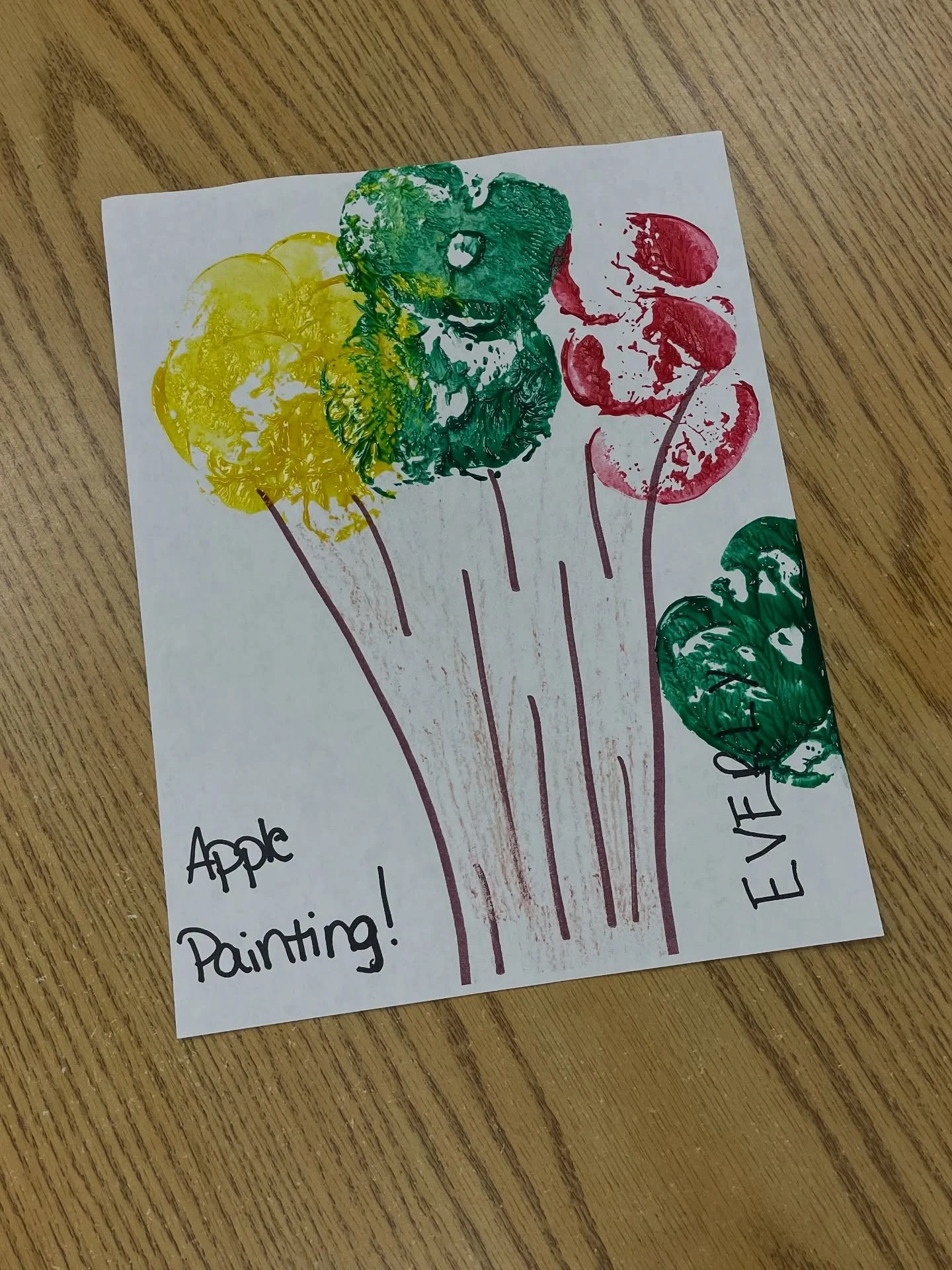 🍎🎨 Apple stamping fun at Antzy Pantz Preschool! Our little artists are exploring color, texture, and creativity &mdash; all while strengthening those fine motor skills, hand-eye coordination, and sensory awareness.

Who knew apple painting could be