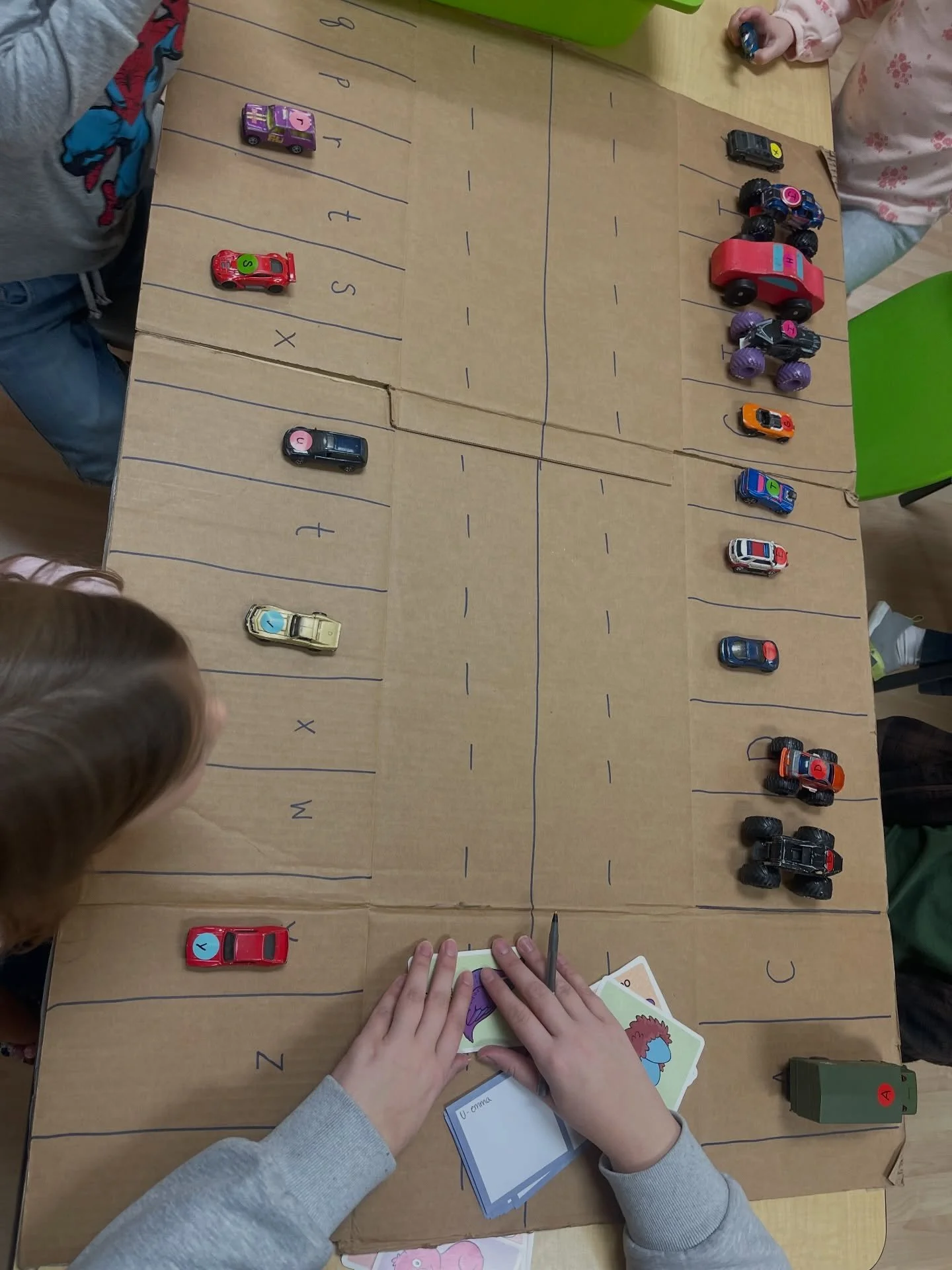🚗✈️🚂 It&rsquo;s Transportation Week at Antzy Pantz Preschool!
We&rsquo;re exploring all things planes, trains, and automobiles as our students learn how people and things move from place to place. Lots of hands-on play, imagination, and curiosity r