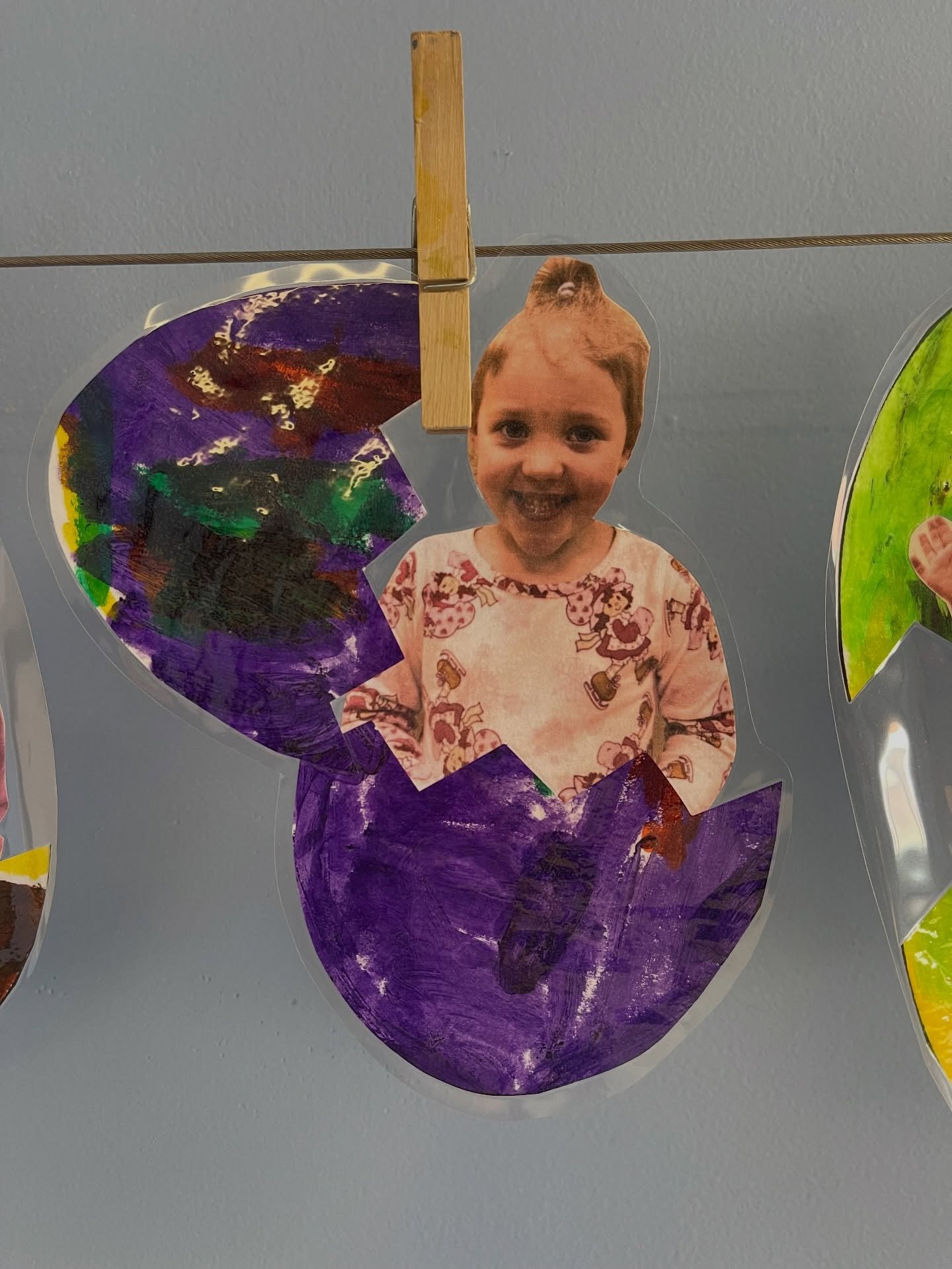Hatching some egg-stra special creations 🐣🥚🎨
Our little artists at Antzy Pantz Preschool are cracking into Easter egg fun! ✨

#AntzyPantzPreschool #CliftonParkNY #LearningThroughPlay