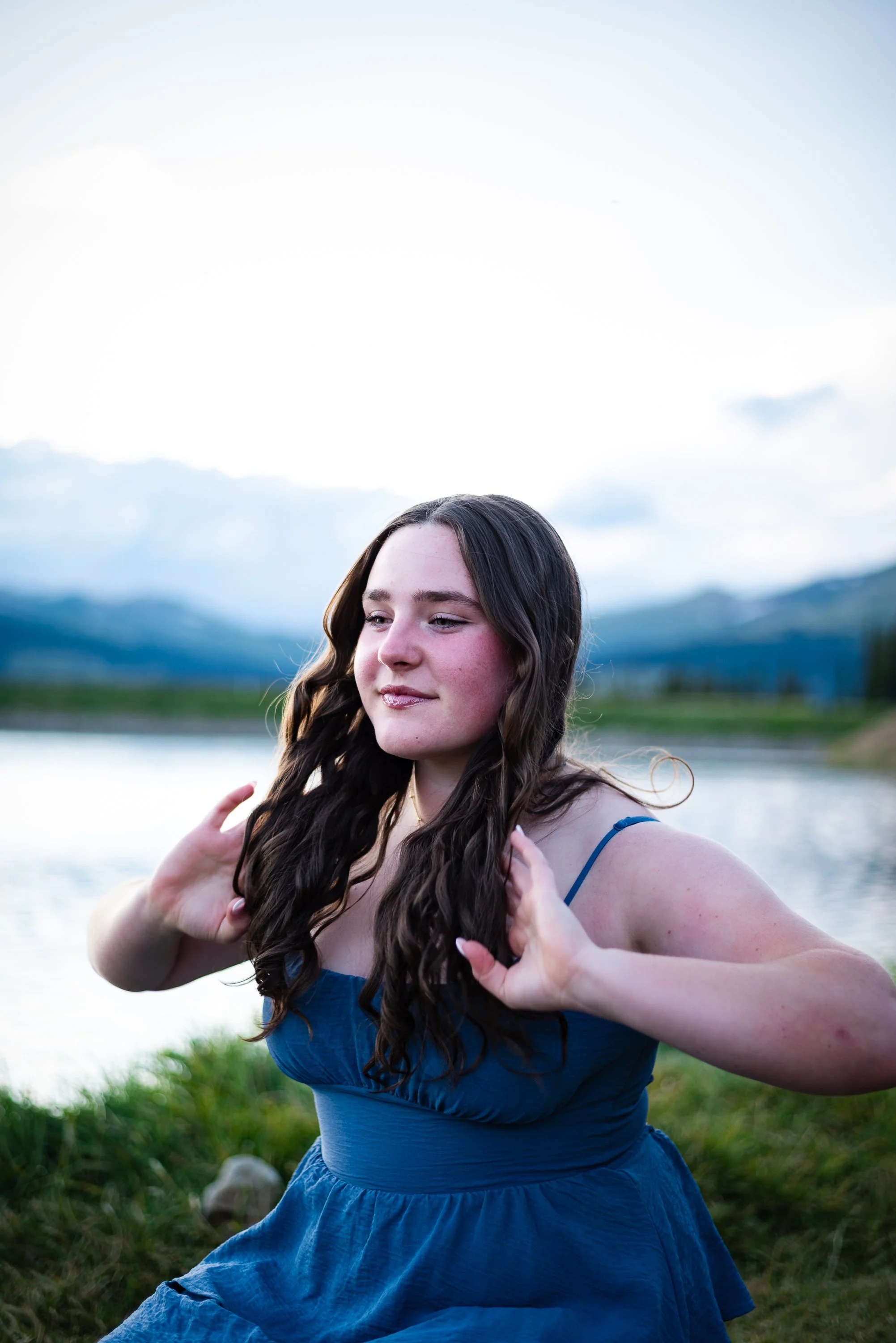 Mountain portrait photography near Denver with natural light, scenic backgrounds, guided posing, and polished images for personal or professional use.