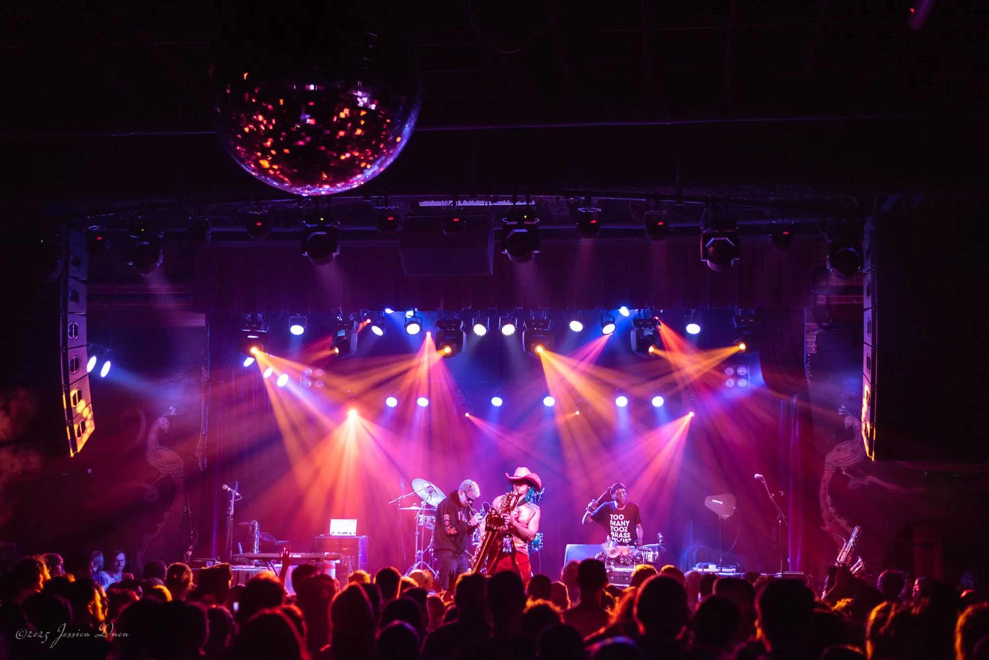 Too Many Zoos
Venue: Cervantes Masterpiece Ballroom
Location: Denver, CO
Date: Feb. 08, 2025