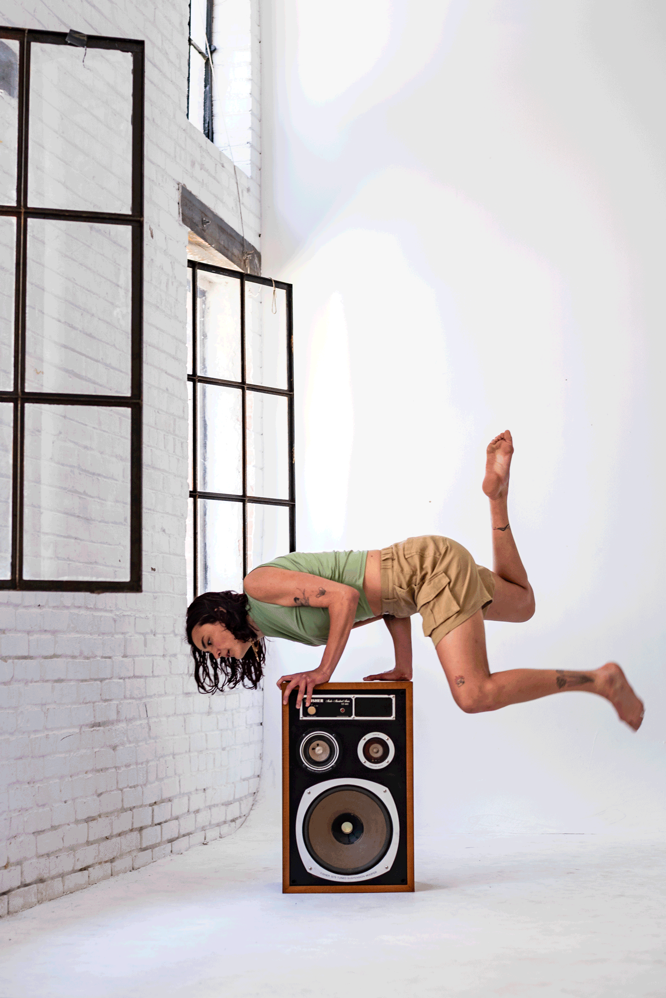 Dancer: Cassy Clark
Studio: StudioTen6