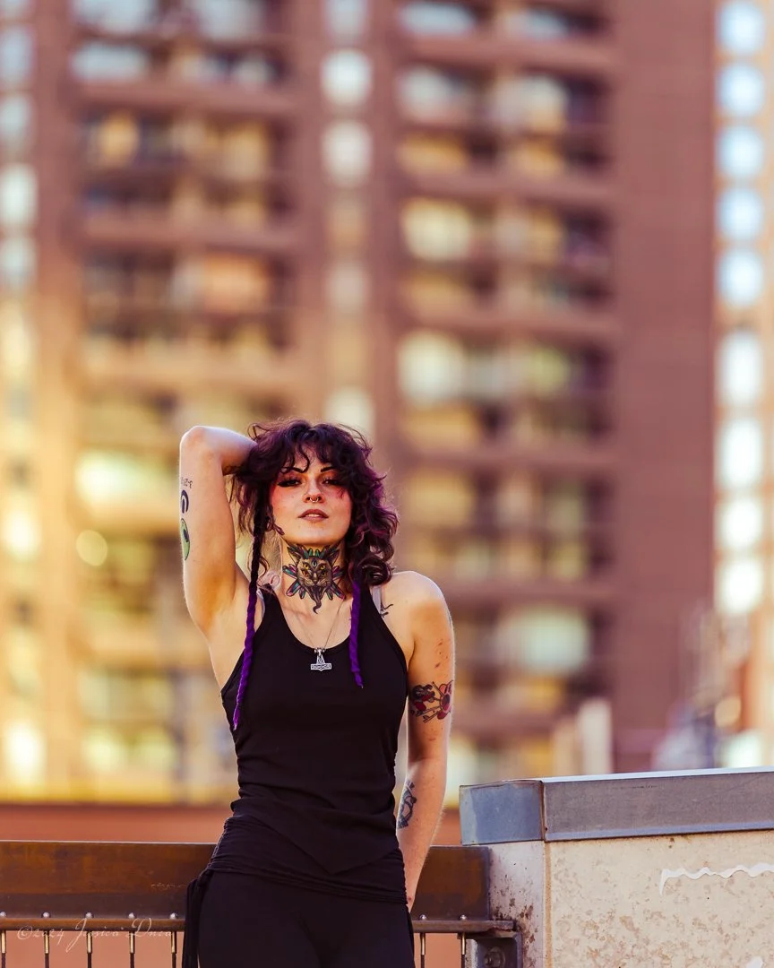 Environmental portrait with natural light on location Cryanne @cryouttattoo