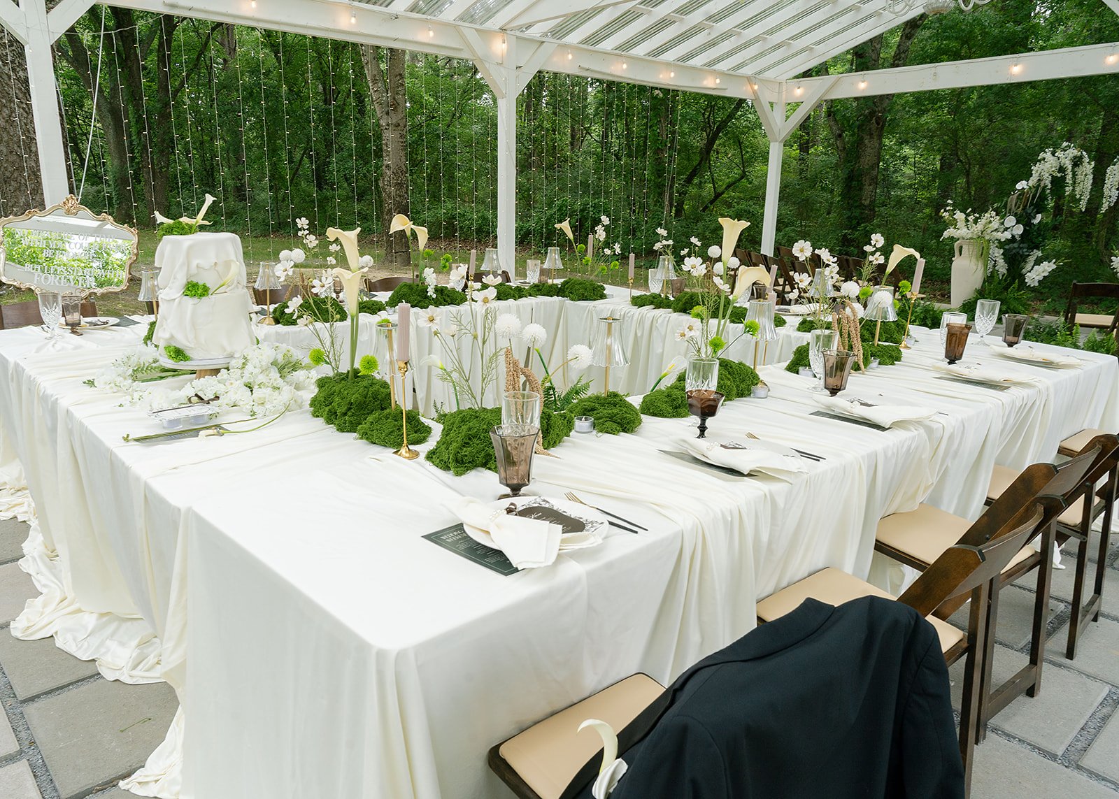 Folktale-Venue-Annie-Austin-Photo-148.jpg
