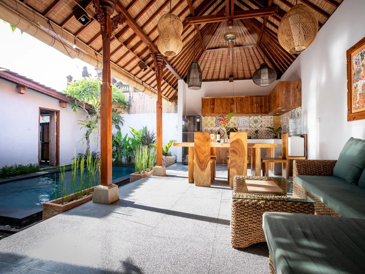 Joy-UbudAirbnb-26 Large.jpeg